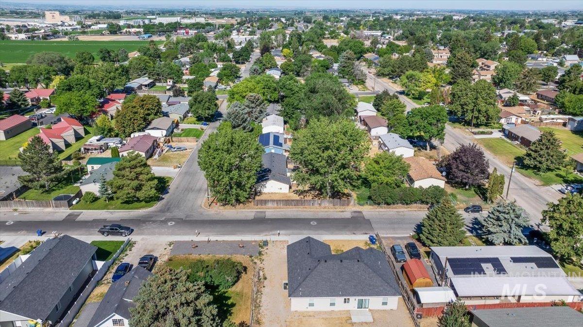 526 E Avenue J Property Photo 46