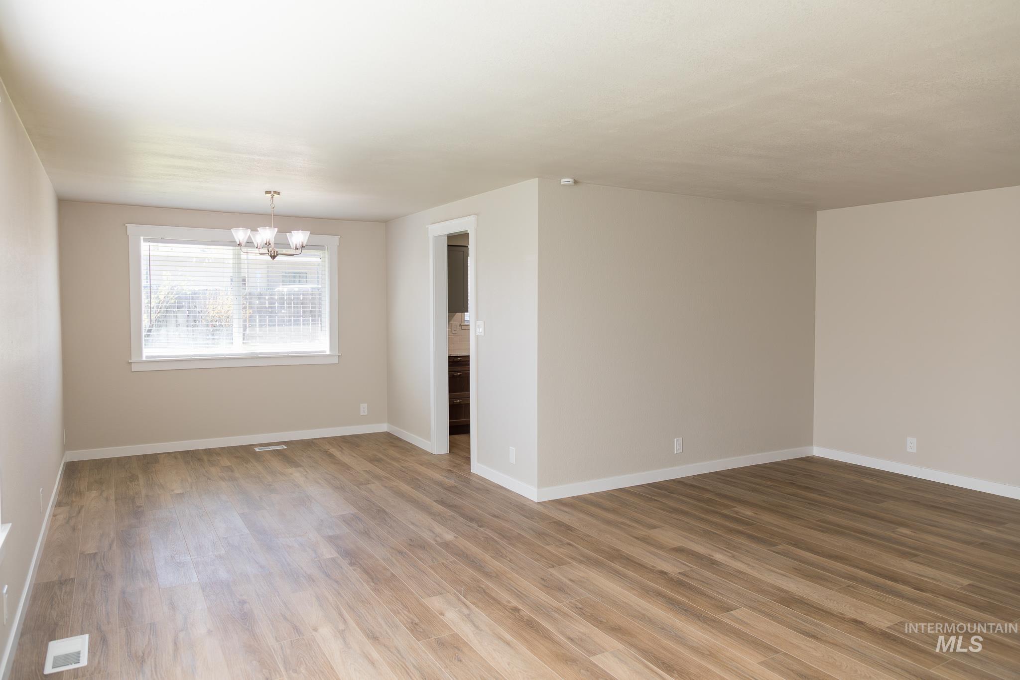 1366 Arata Way Property Photo 18