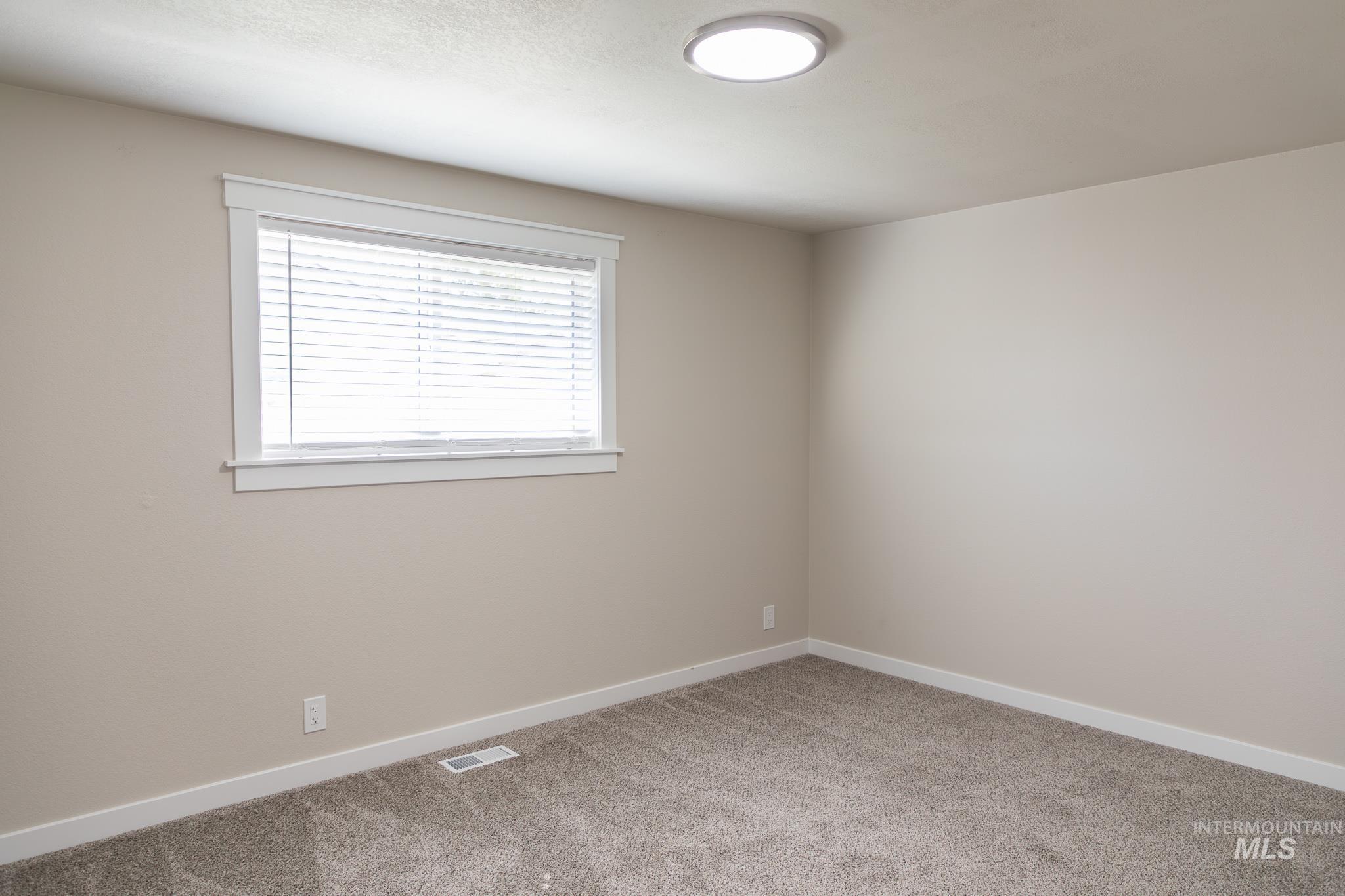 1366 Arata Way Property Photo 25