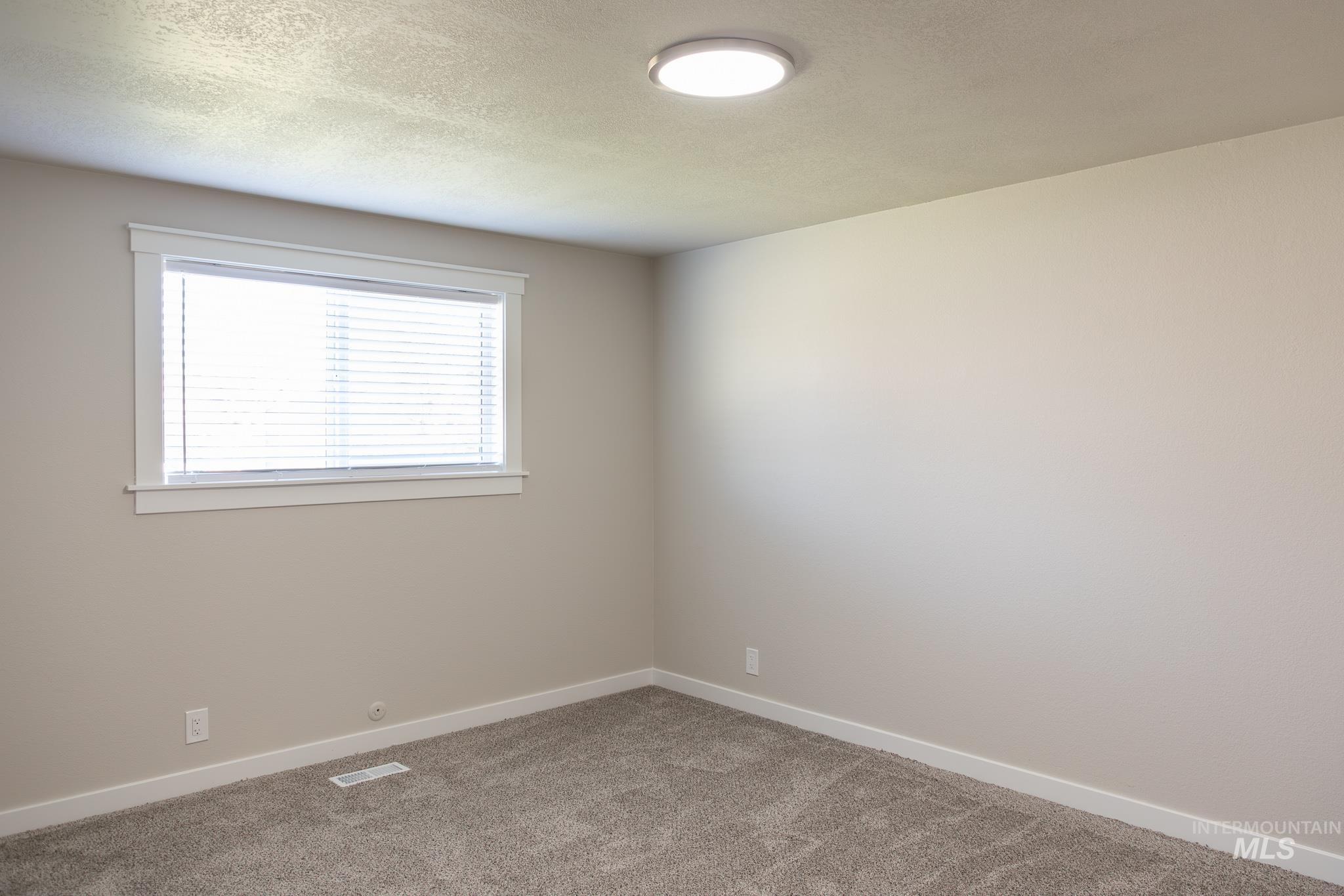 1366 Arata Way Property Photo 29