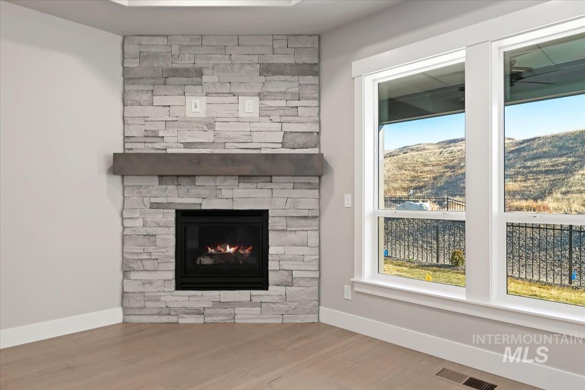 11945 S Besra Ln. Property Photo 8