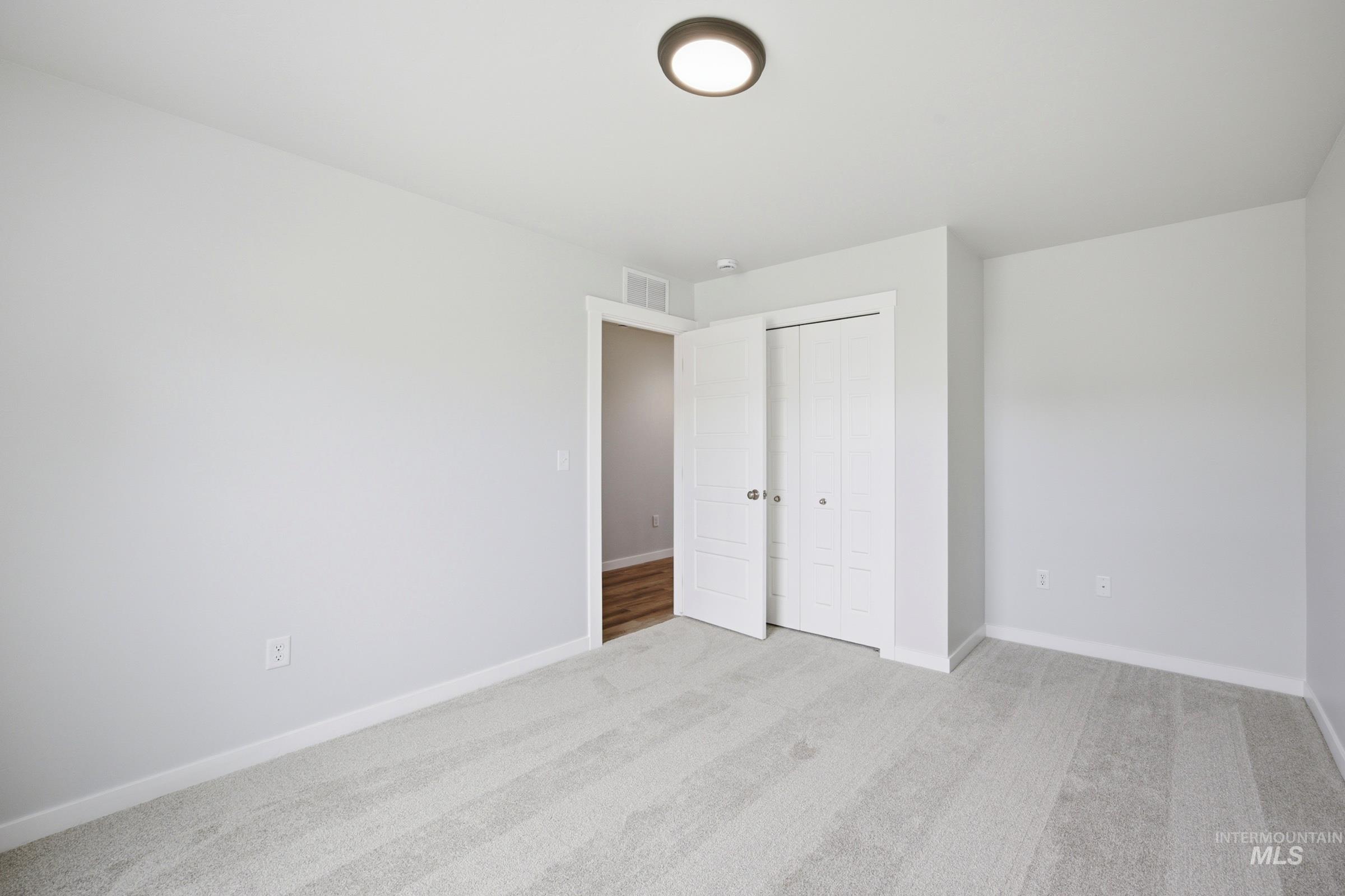 7278 W Trumbull Ct Property Photo 13