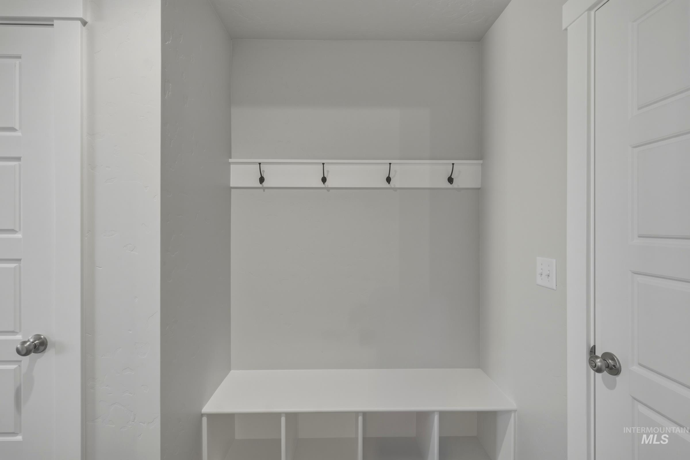 7284 W Trumbull Ct Property Photo 17