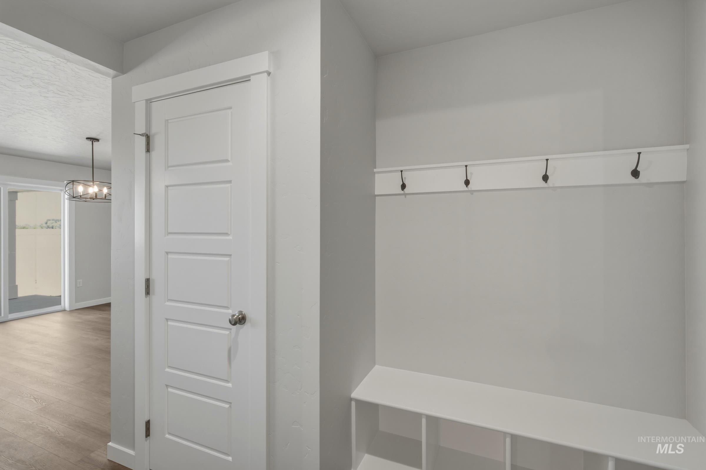 7284 W Trumbull Ct Property Photo 18