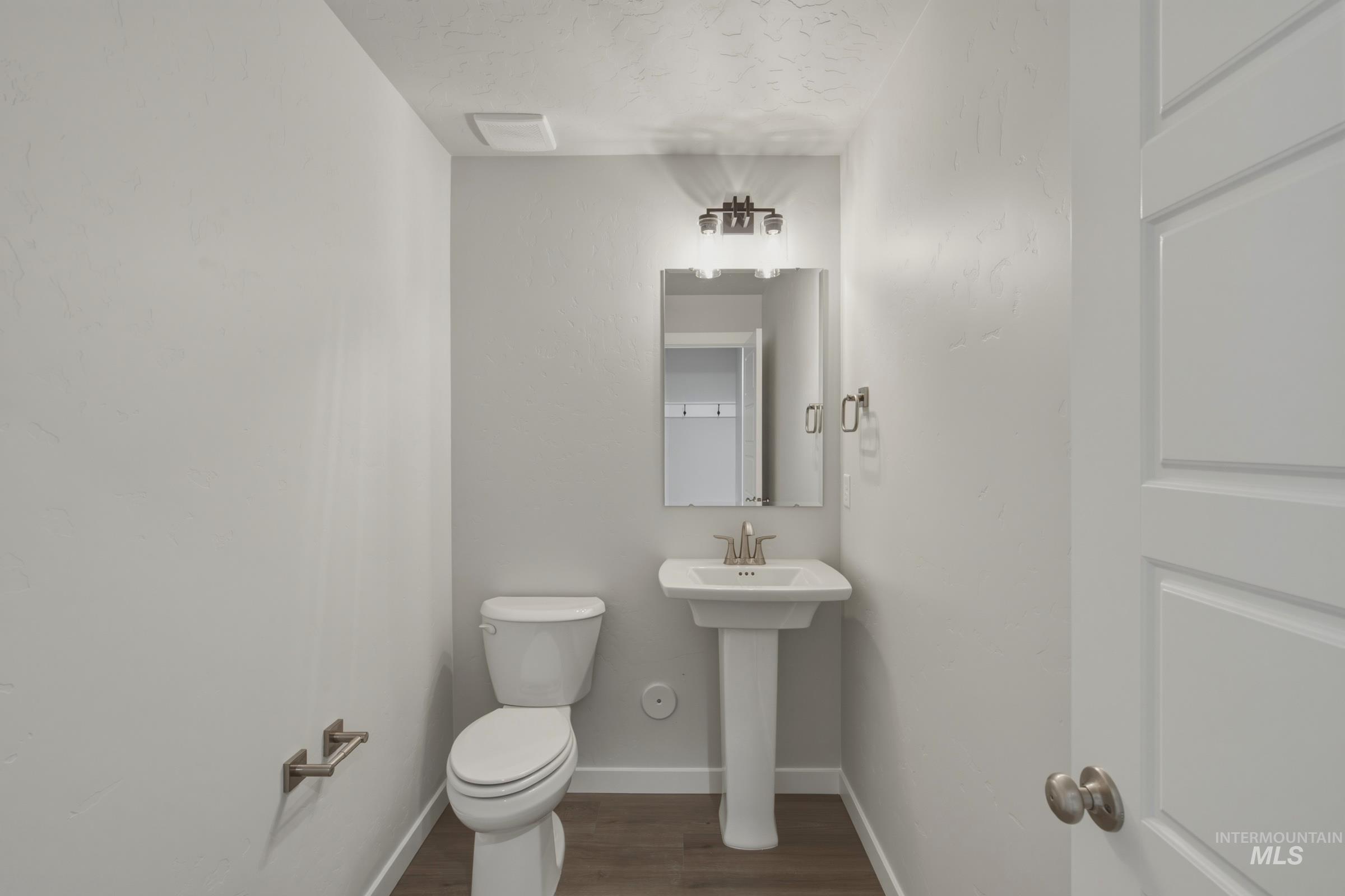 7284 W Trumbull Ct Property Photo 19