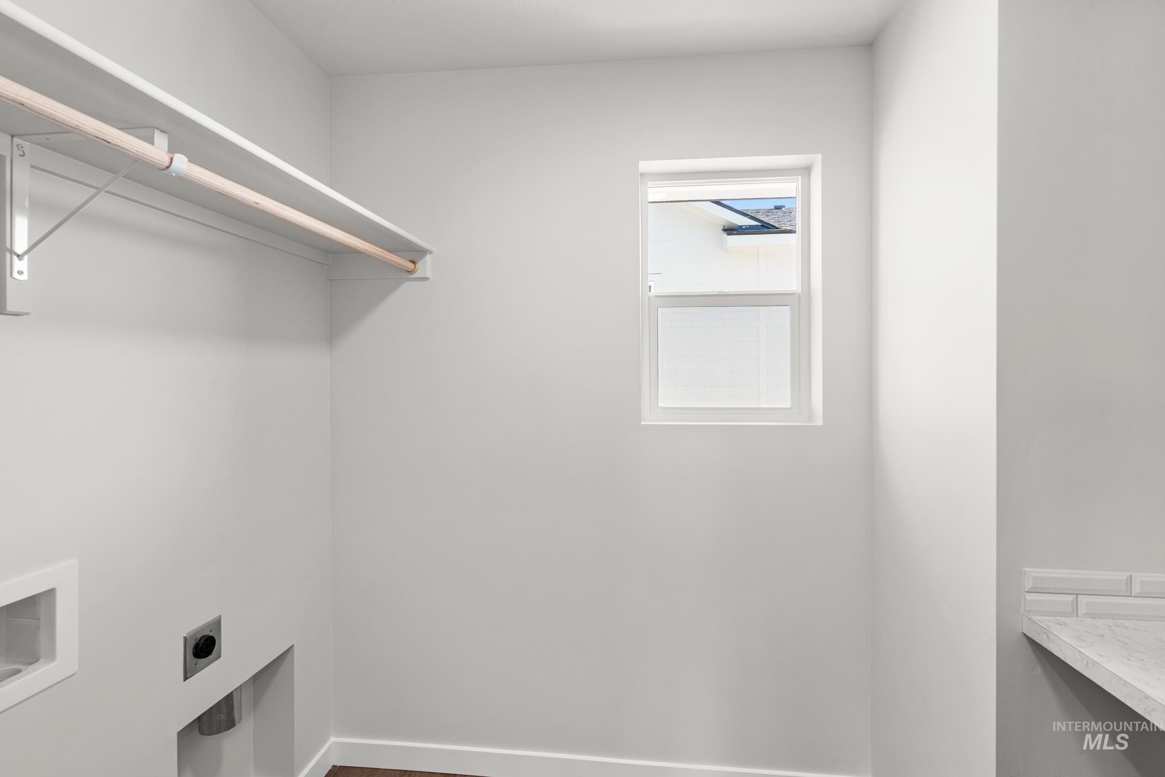 7470 W Trumbull Ct Property Photo 16