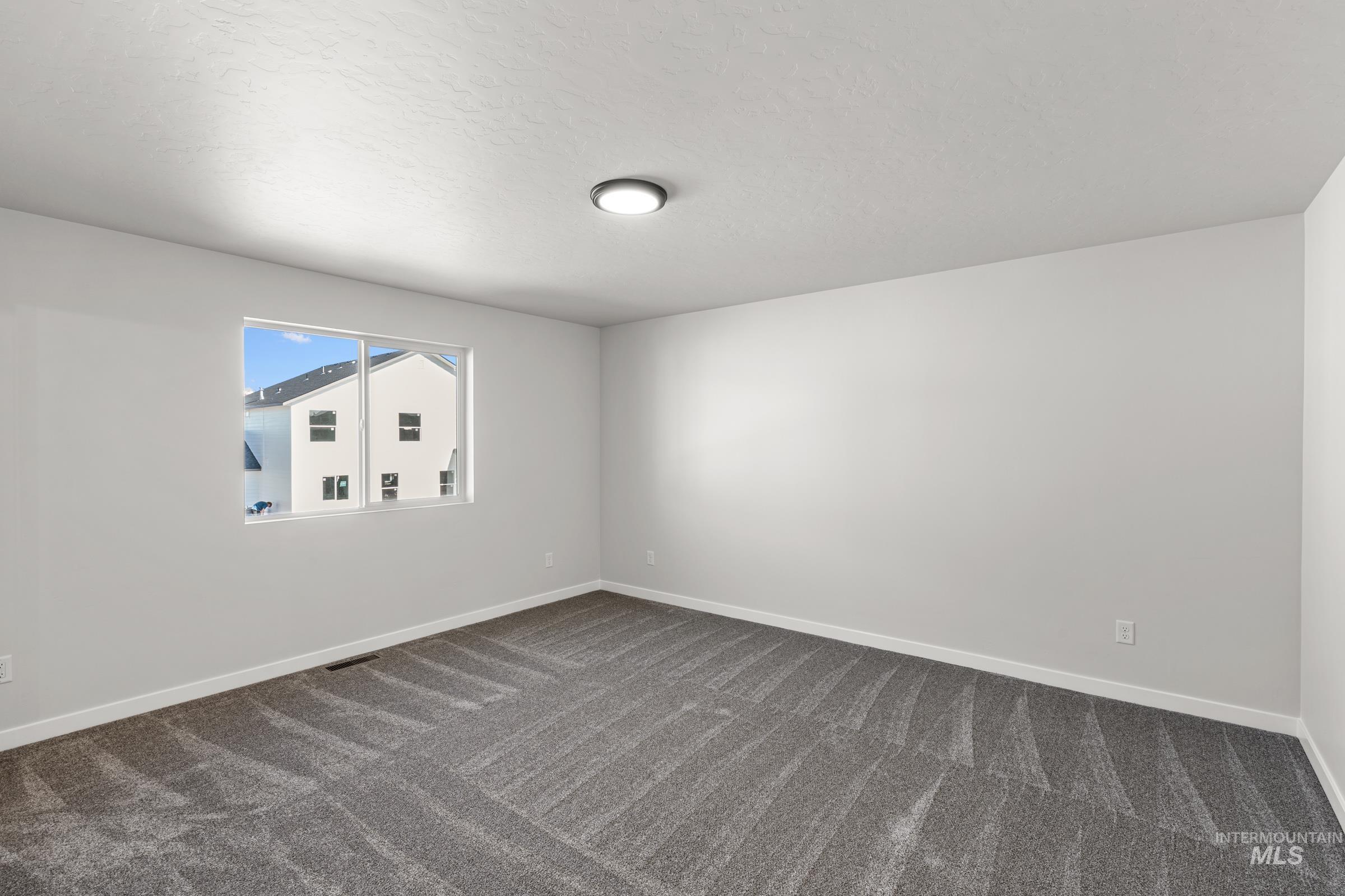 7470 W Trumbull Ct Property Photo 19