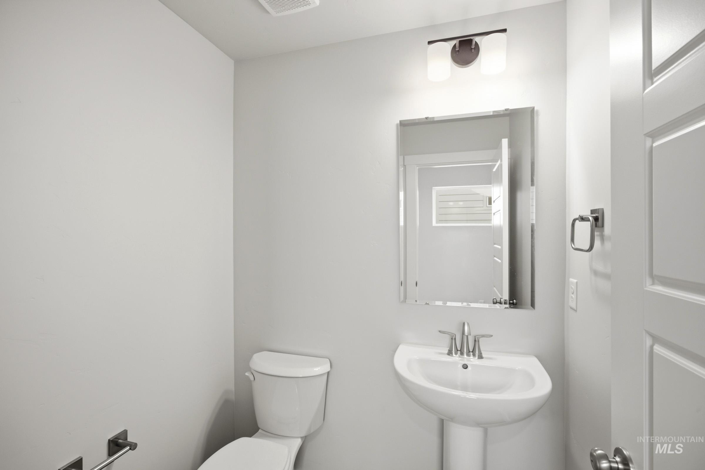 7434 W Trumbull Ct Property Photo 10