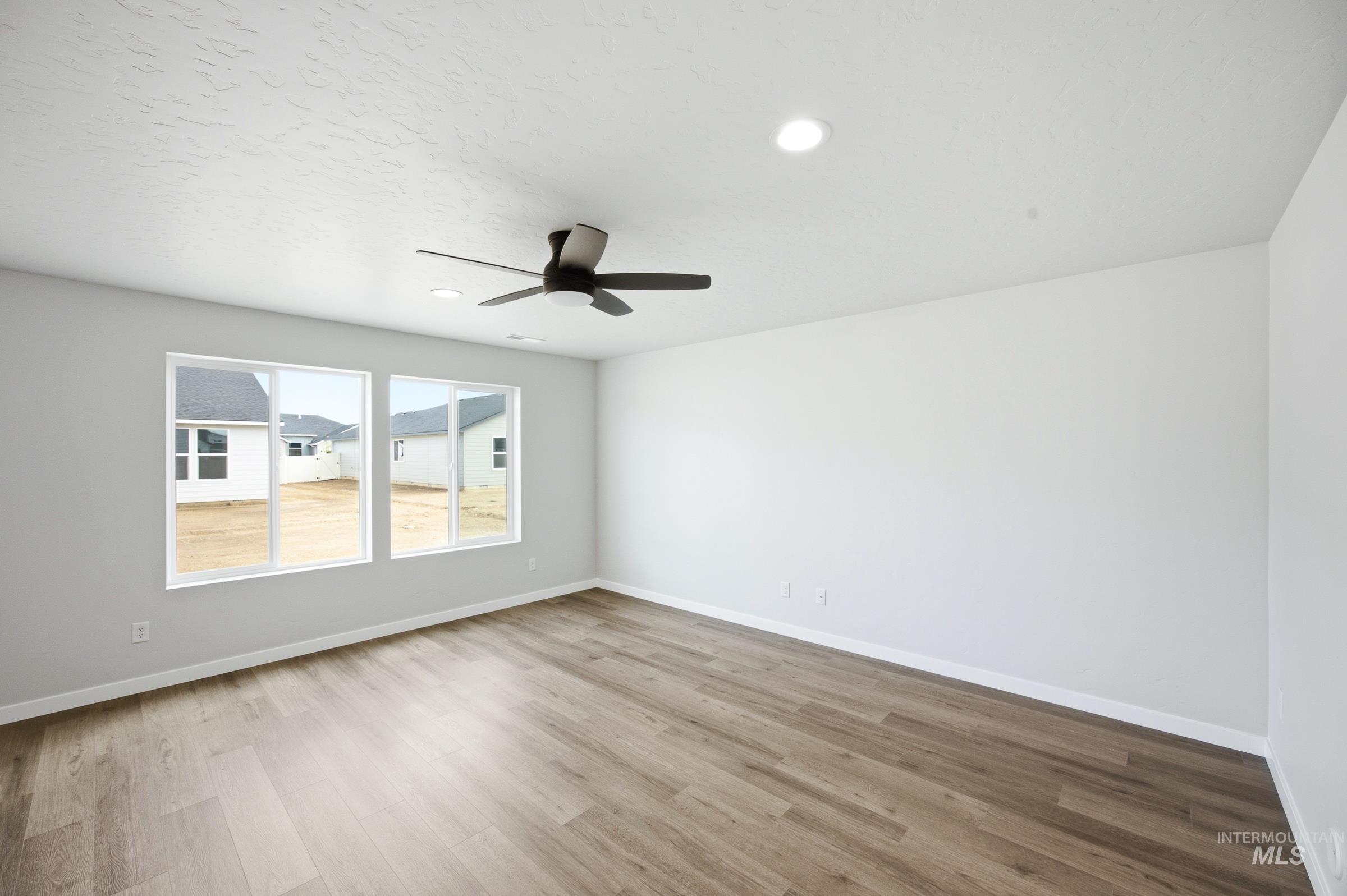 8382 E Cool River Lp Property Photo 7
