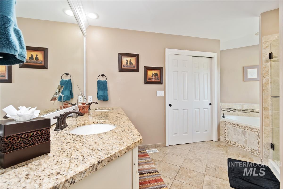 13386 W Woodspring Ct Property Photo 28