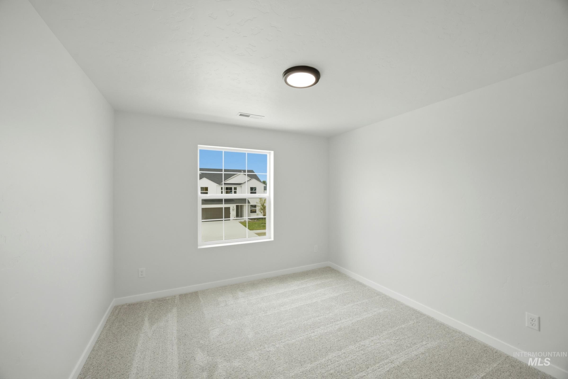 1424 Sunday River St Property Photo 14