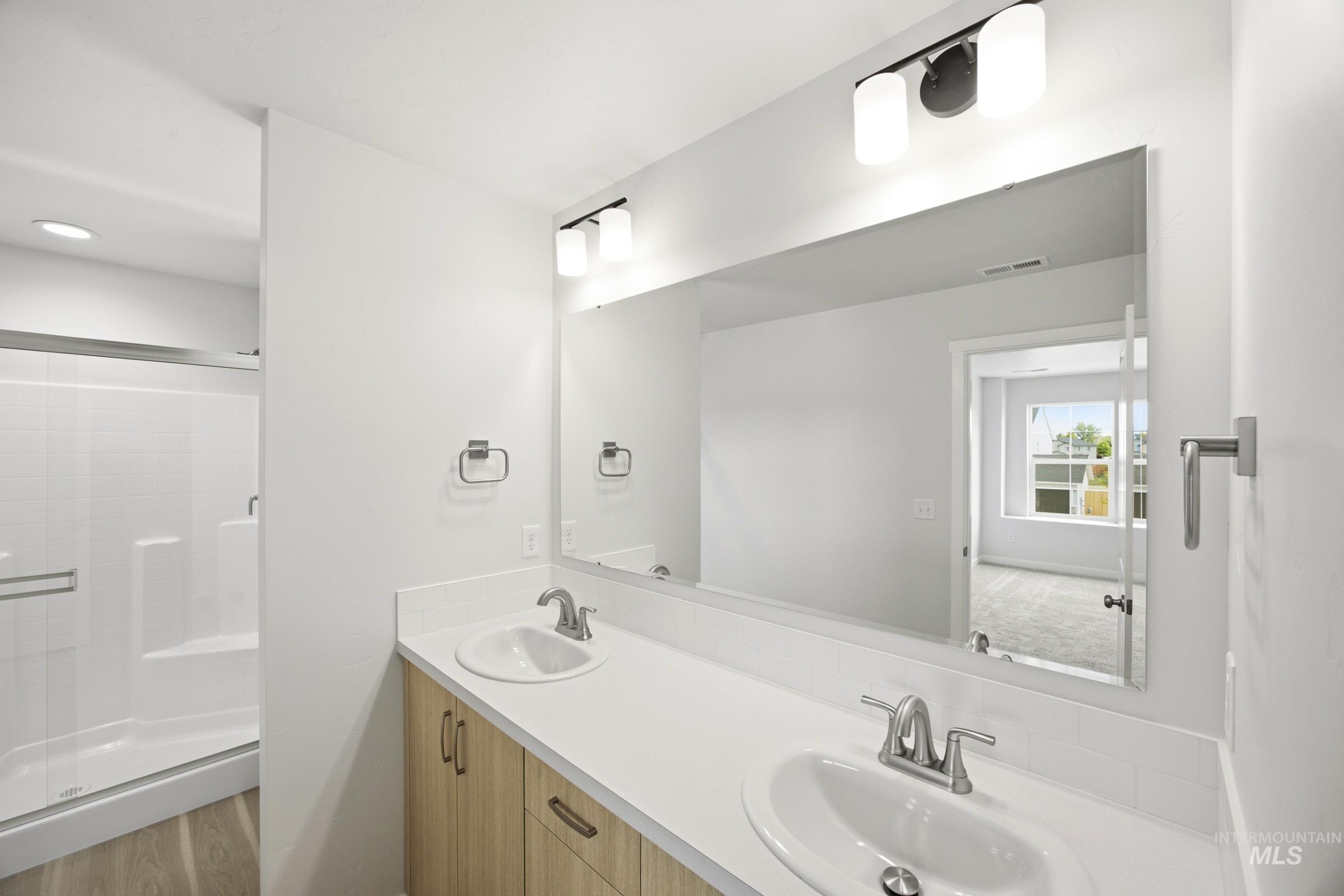 1424 Sunday River St Property Photo 20
