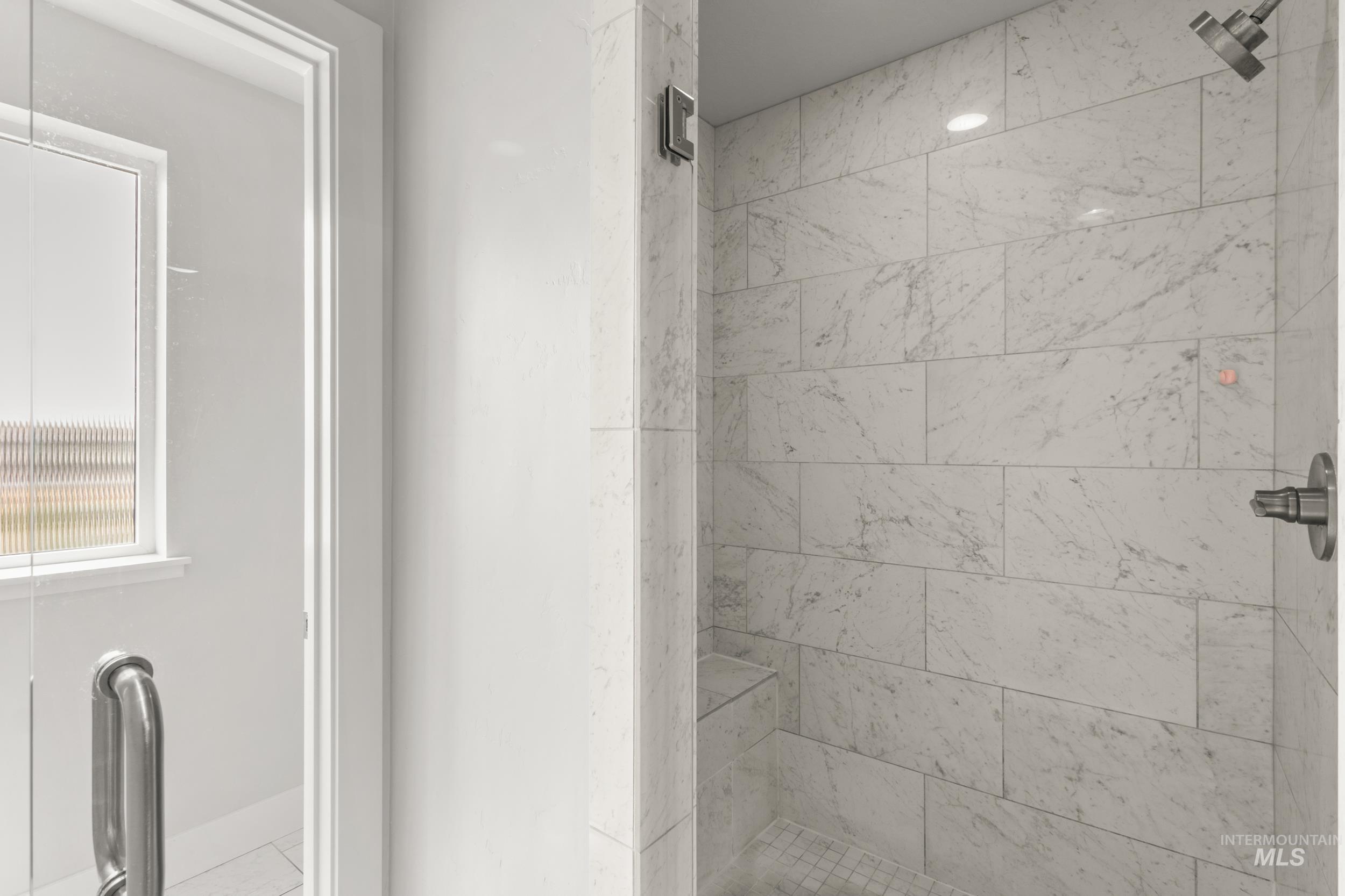 3681 E Parkcenter Property Photo 32