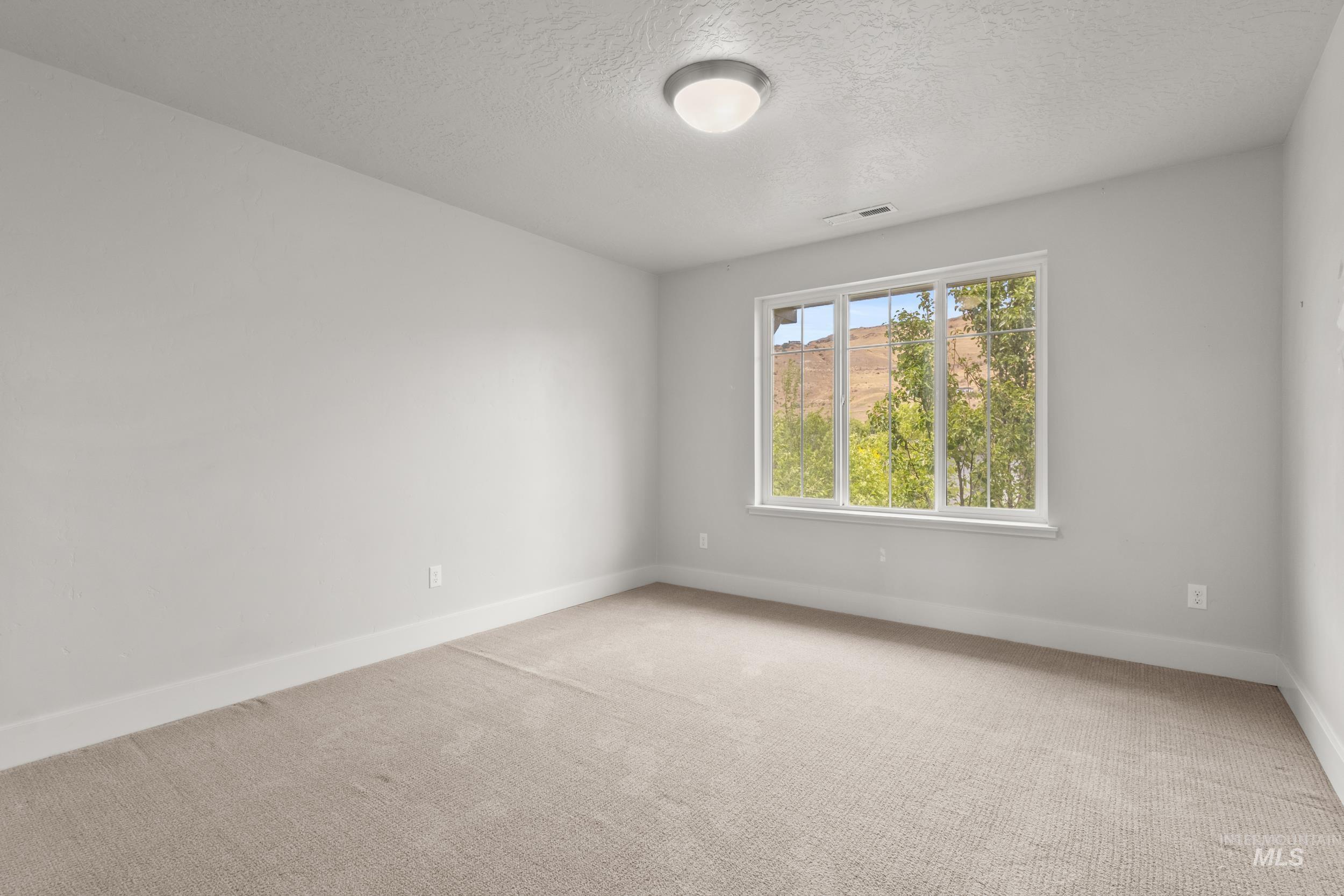 3681 E Parkcenter Property Photo 34