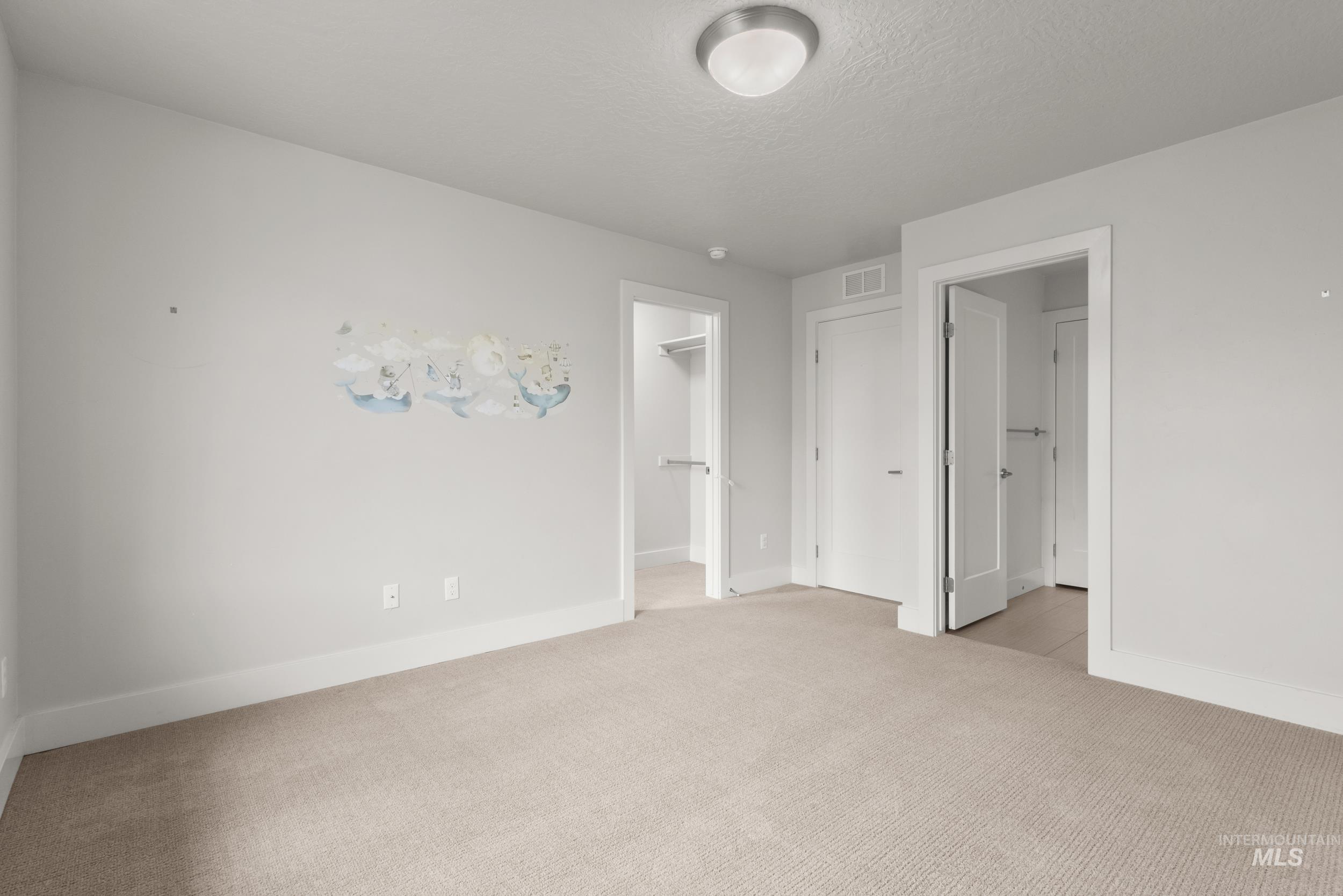 3681 E Parkcenter Property Photo 35