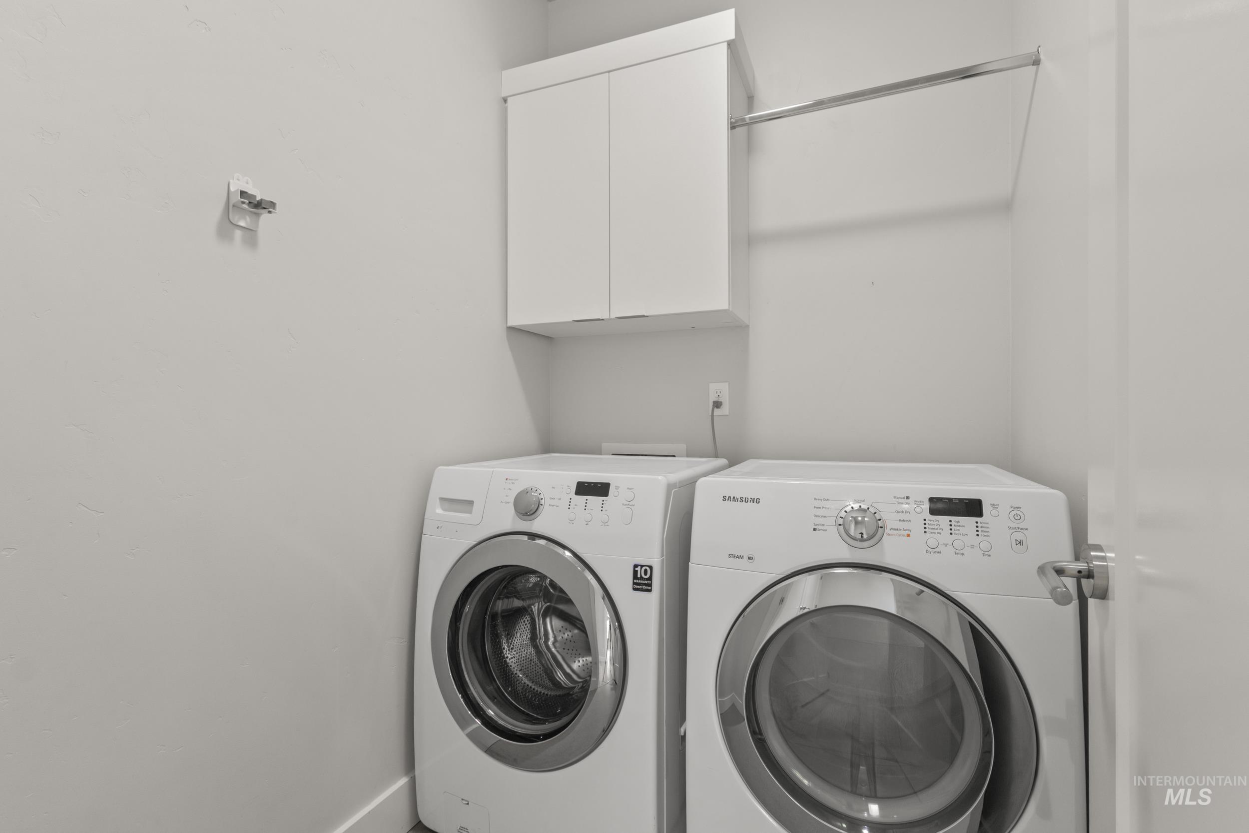 3681 E Parkcenter Property Photo 39