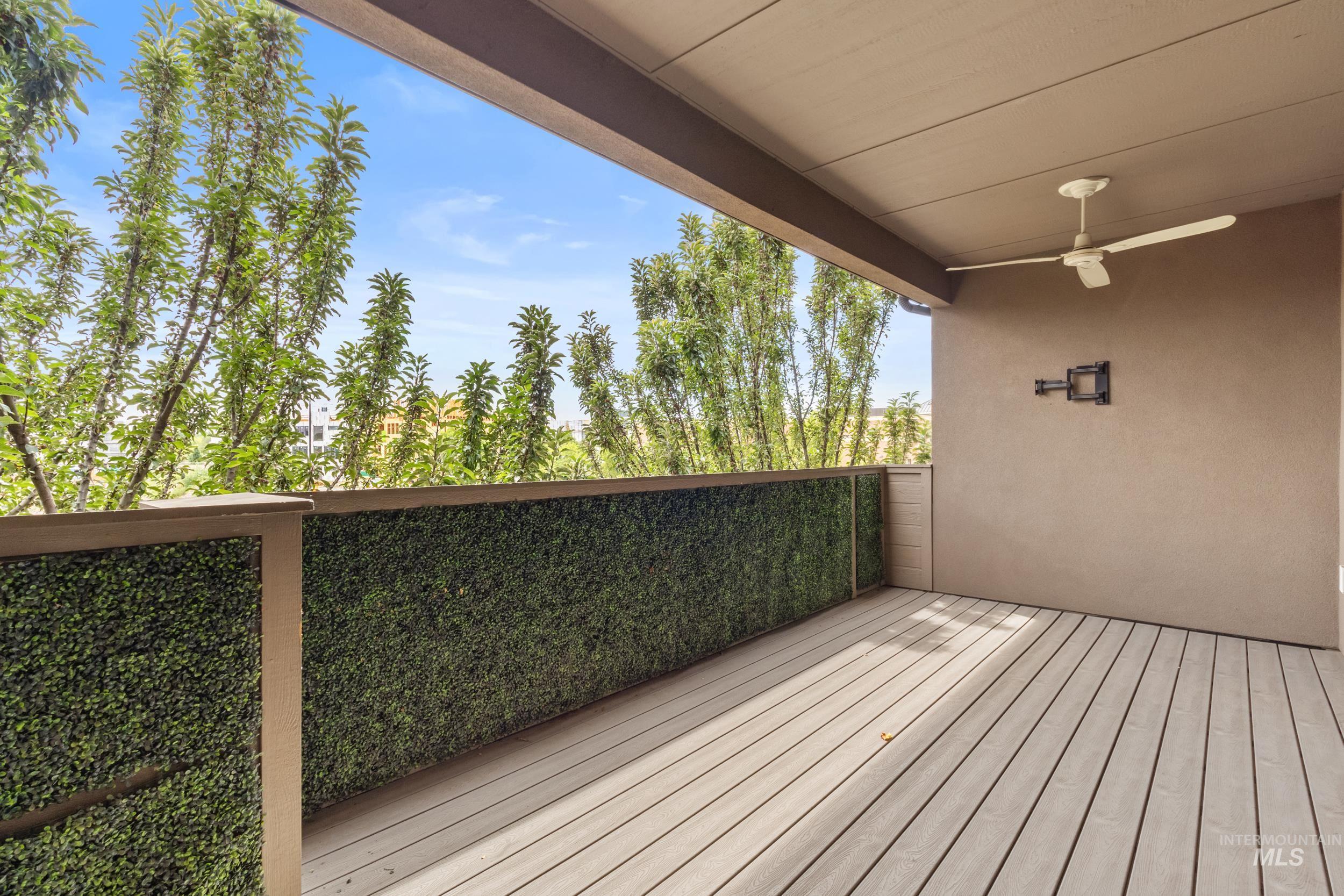 3681 E Parkcenter Property Photo 40