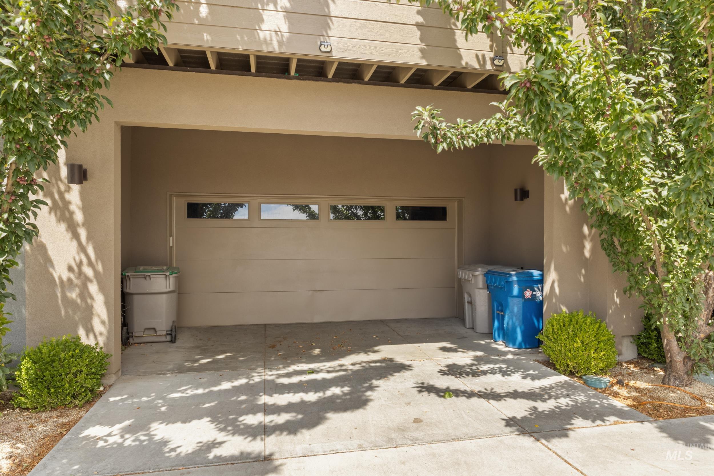 3681 E Parkcenter Property Photo 41