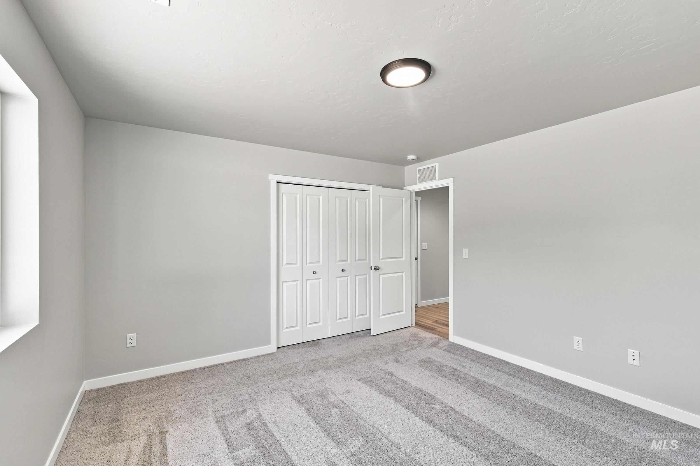 104 Golinda Ave Property Photo 17