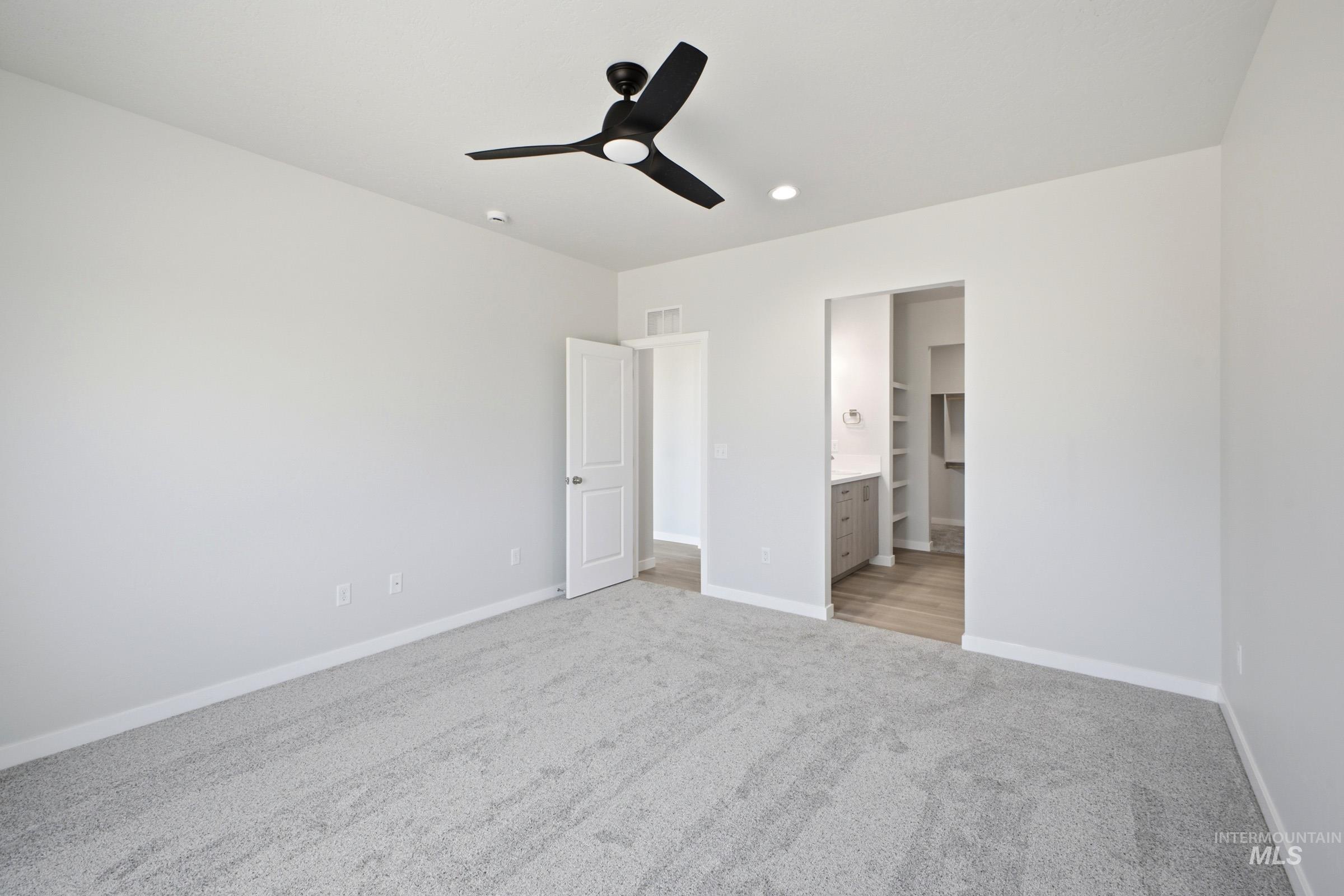 3026 W Animas Creek Dr Property Photo 17