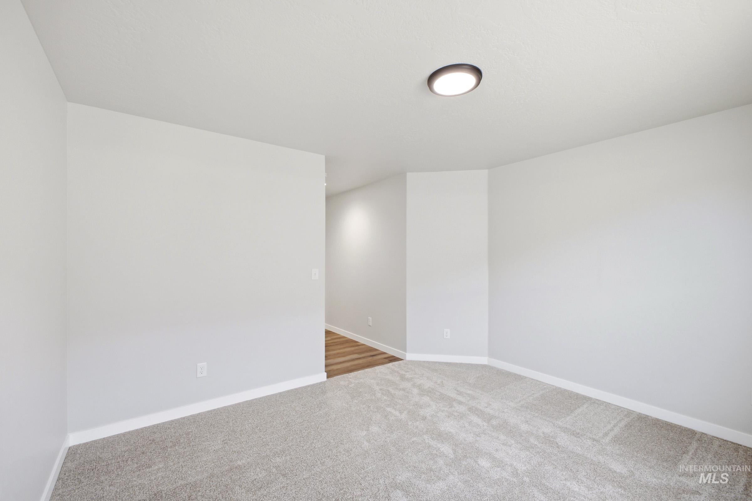 2511 W Red Jasper Dr Property Photo 11