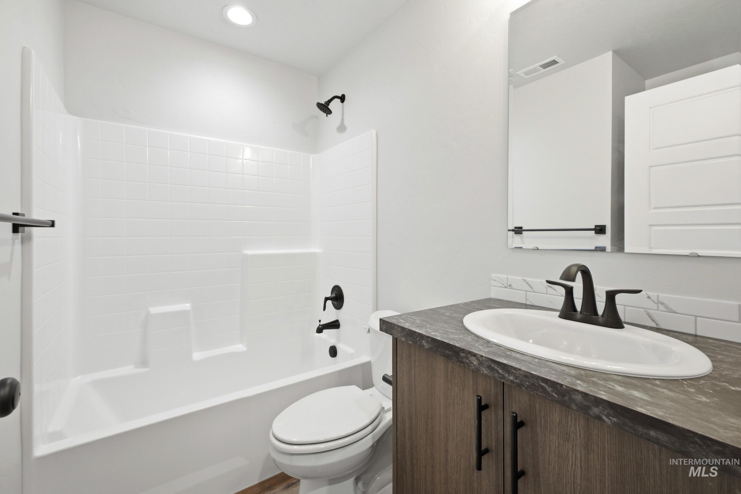 2511 W Red Jasper Dr Property Photo 17