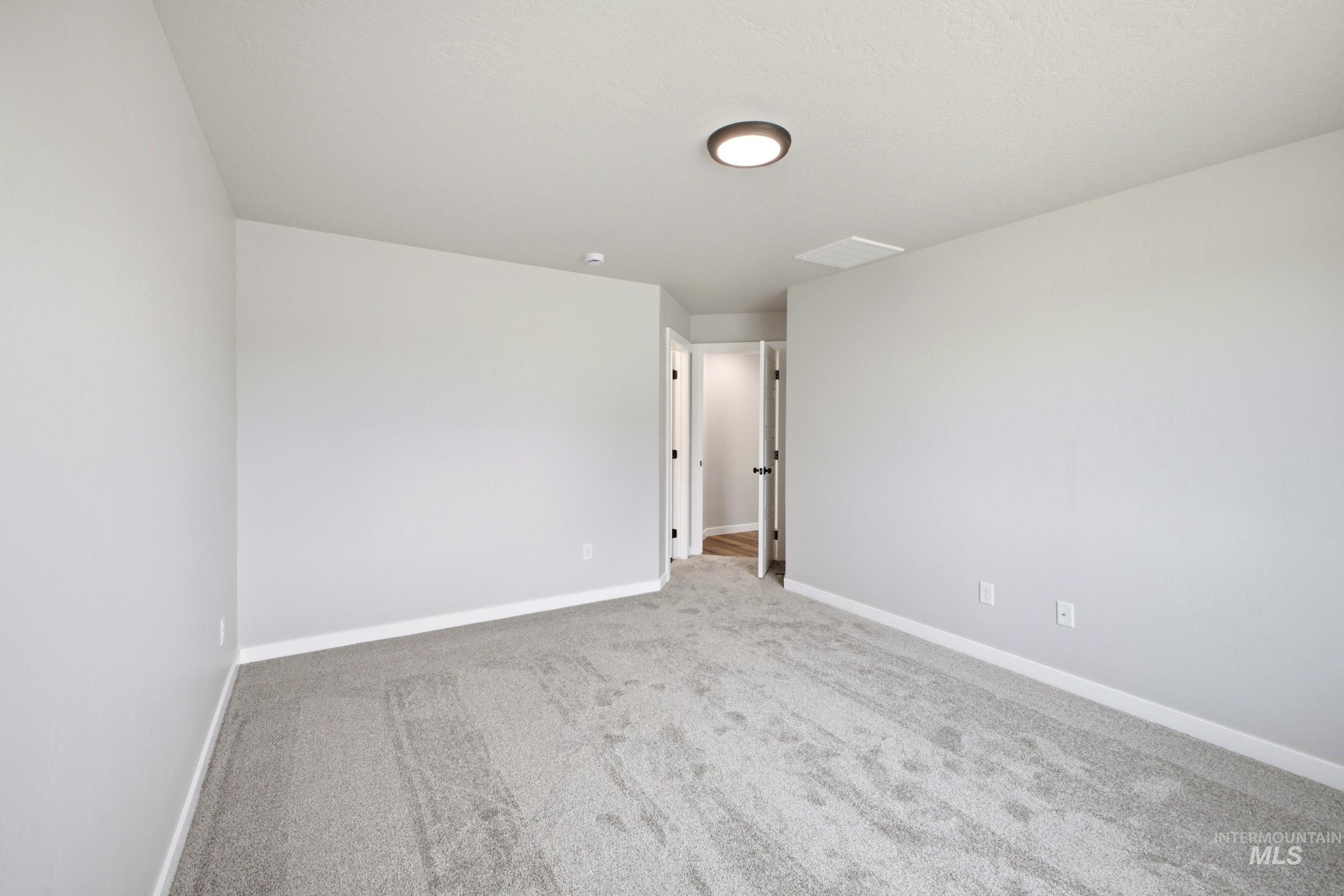 2511 W Red Jasper Dr Property Photo 19