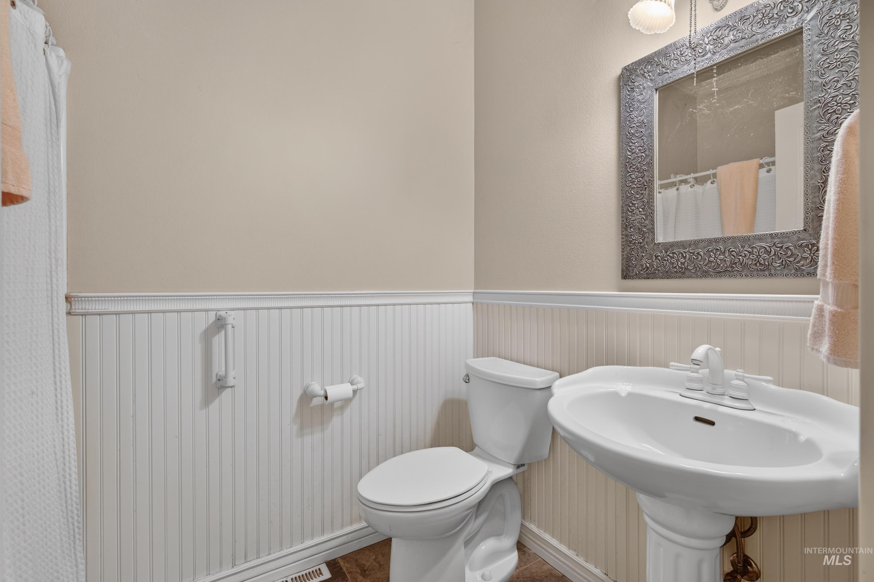 1670 S Willow Lake Way Property Photo 33