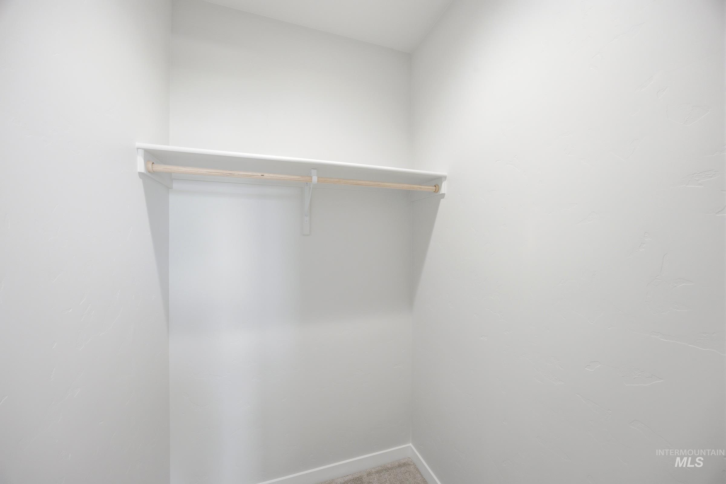 2491 W Kincaid St Property Photo 21
