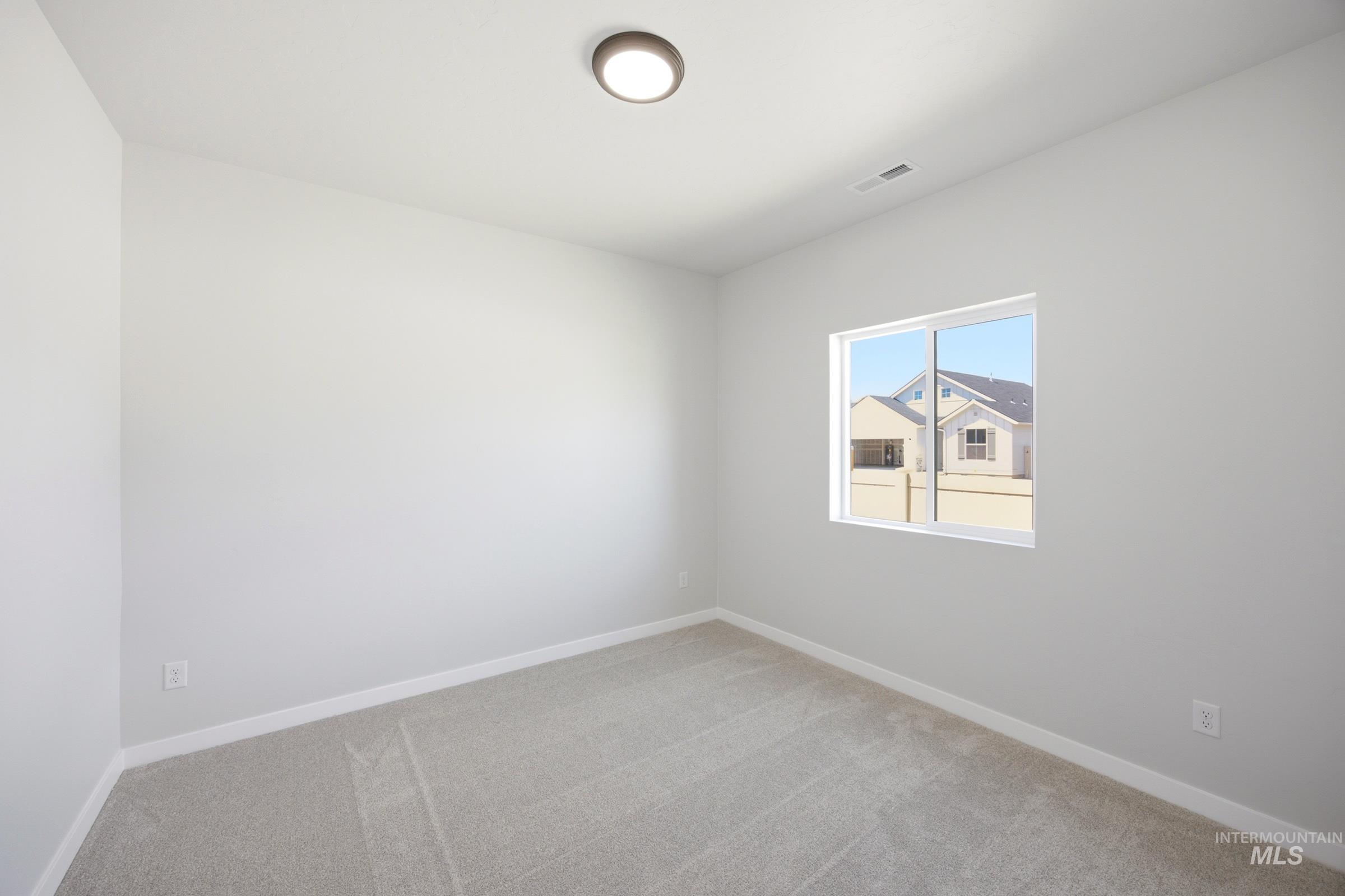 2491 W Kincaid St Property Photo 22