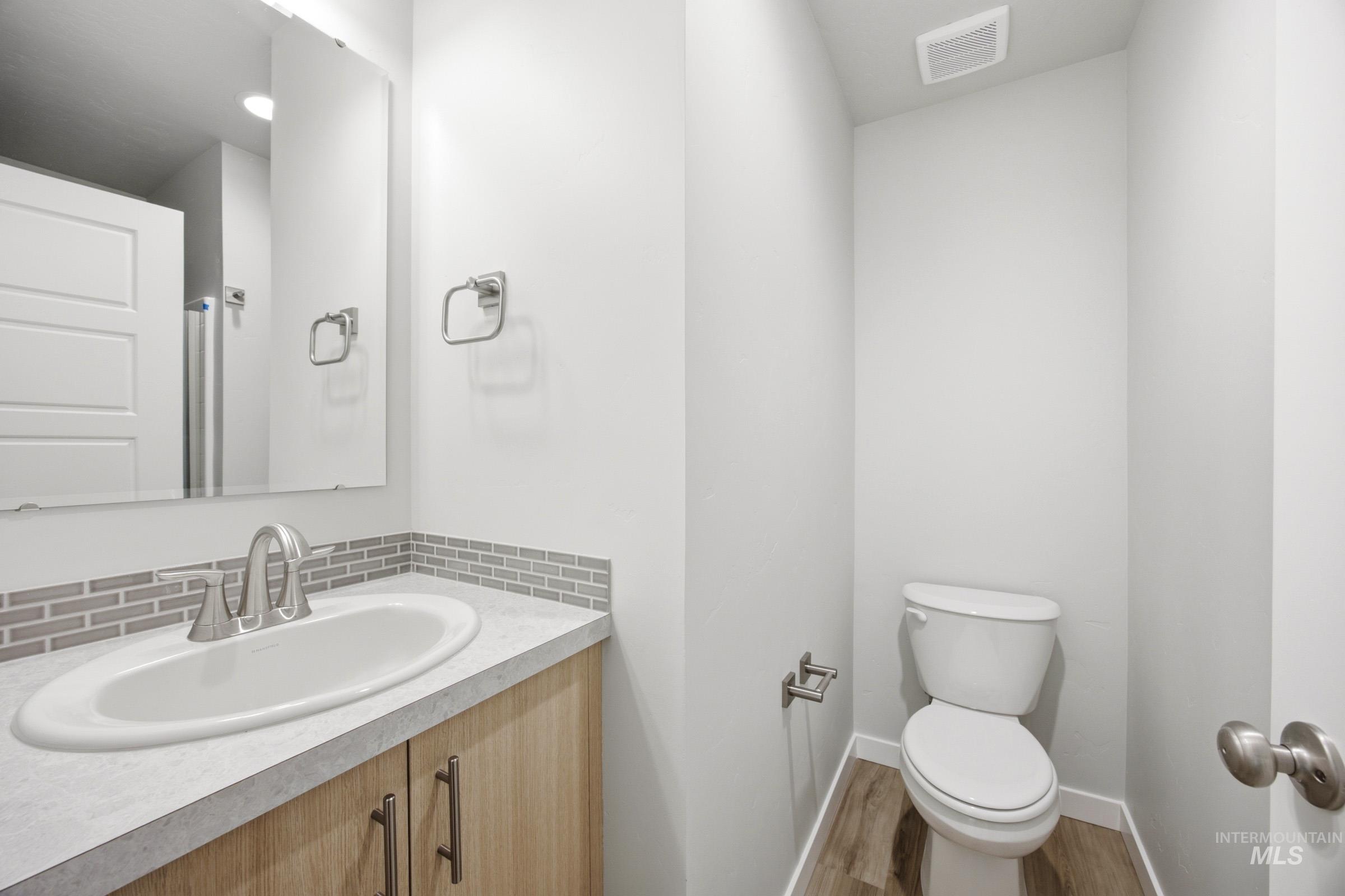 2470 W Clegane Ct Property Photo 11