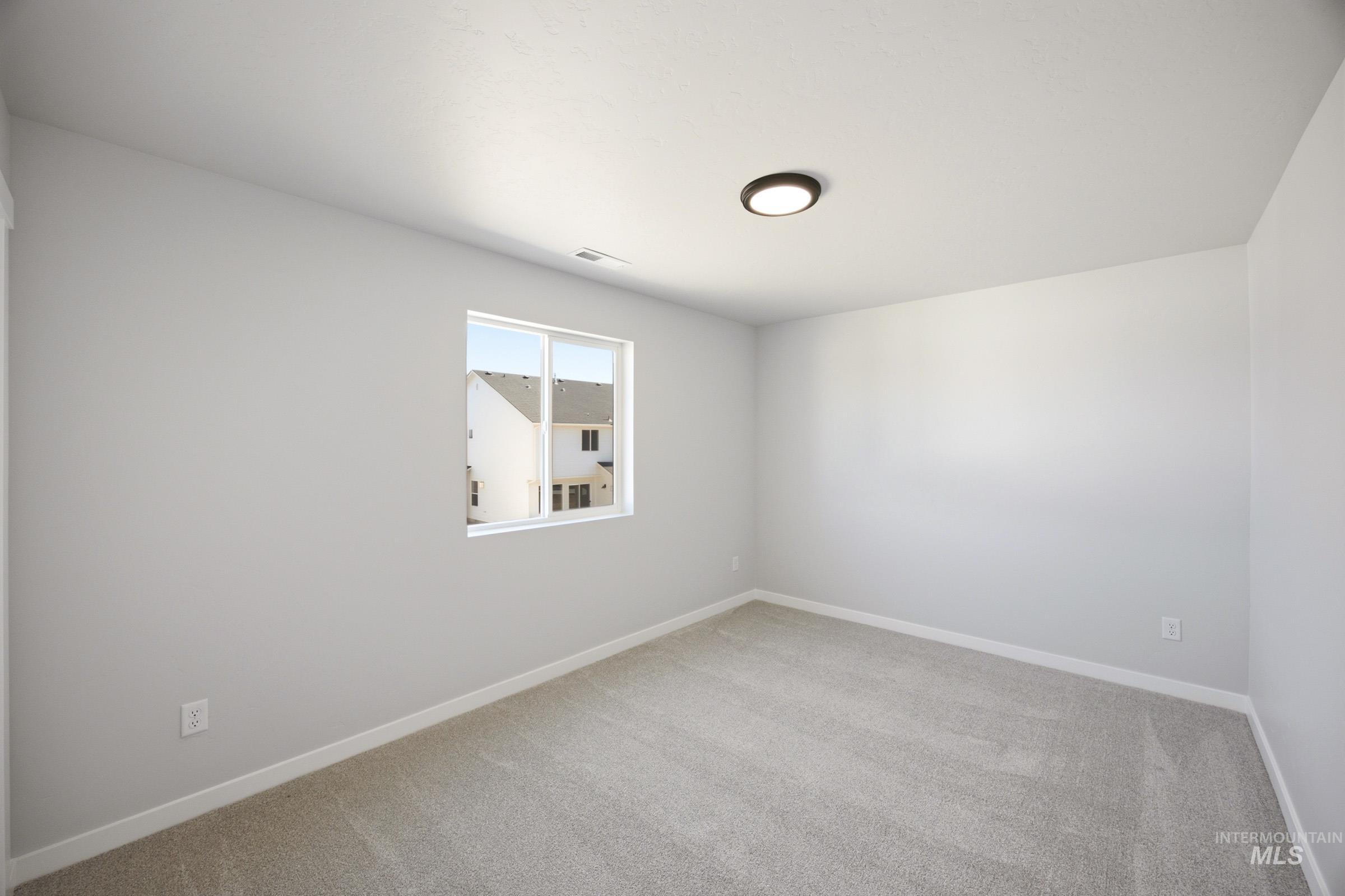 2470 W Clegane Ct Property Photo 15