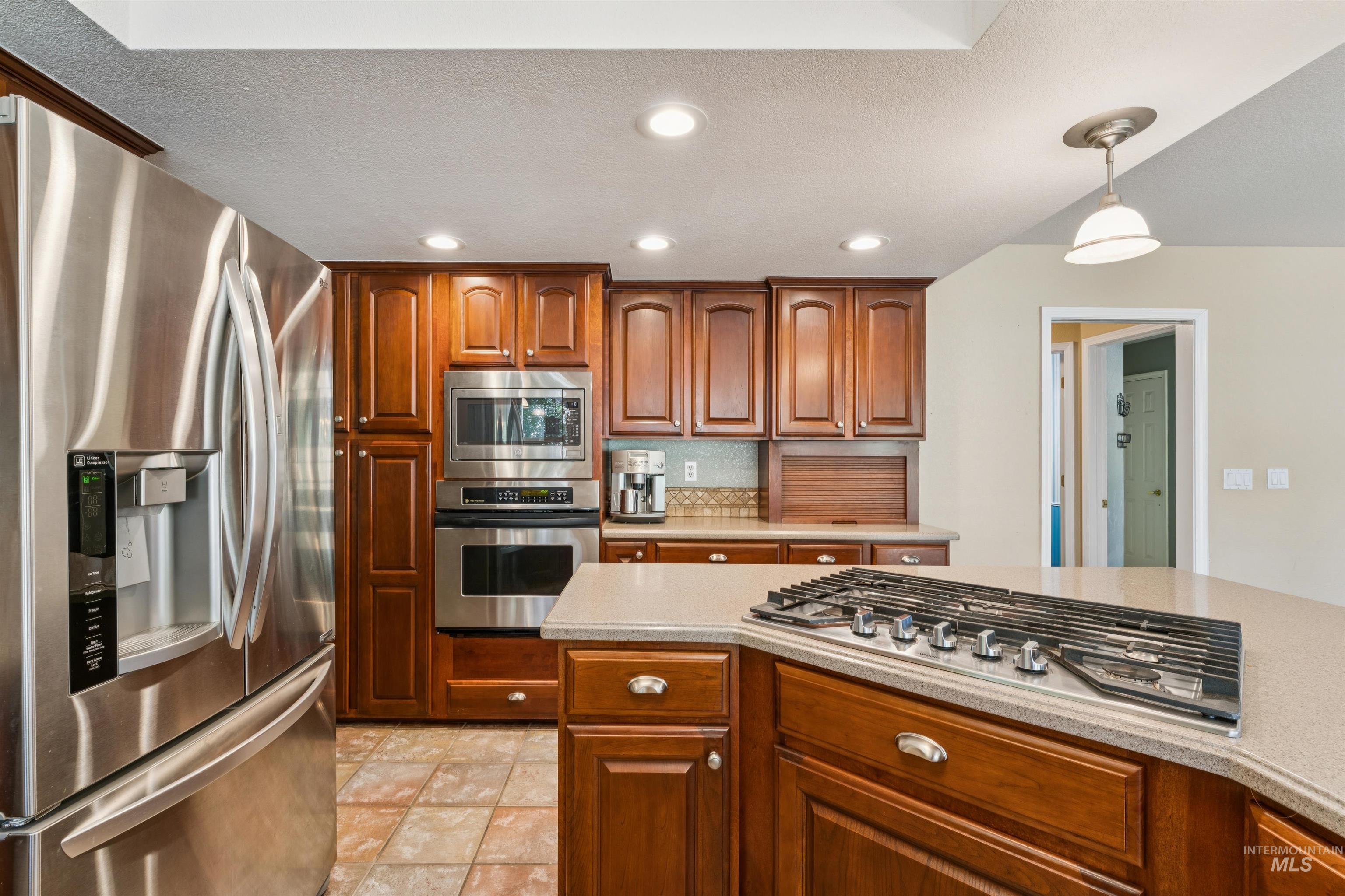 5108 N Samson Property Photo 12