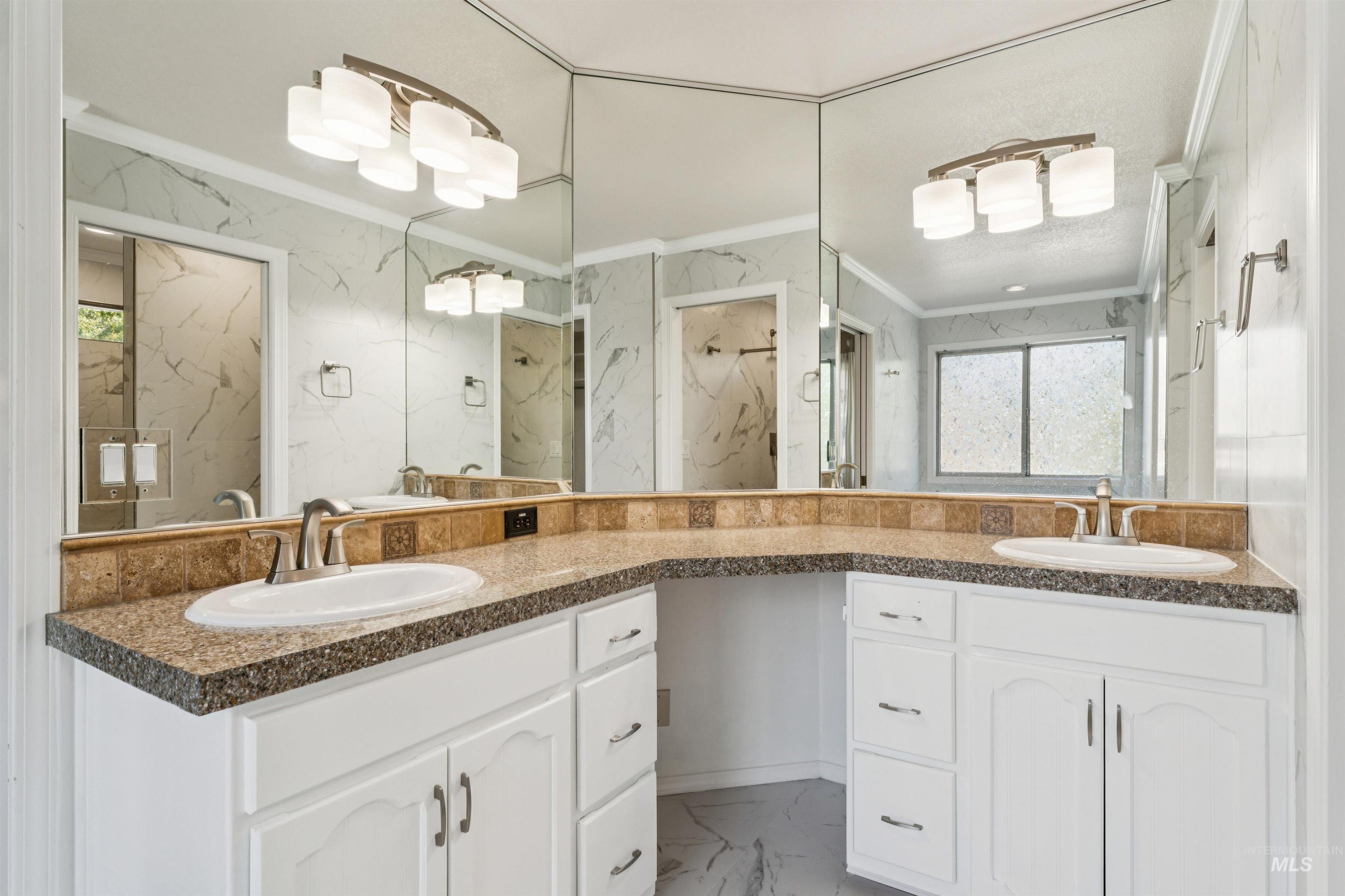 5108 N Samson Property Photo 21