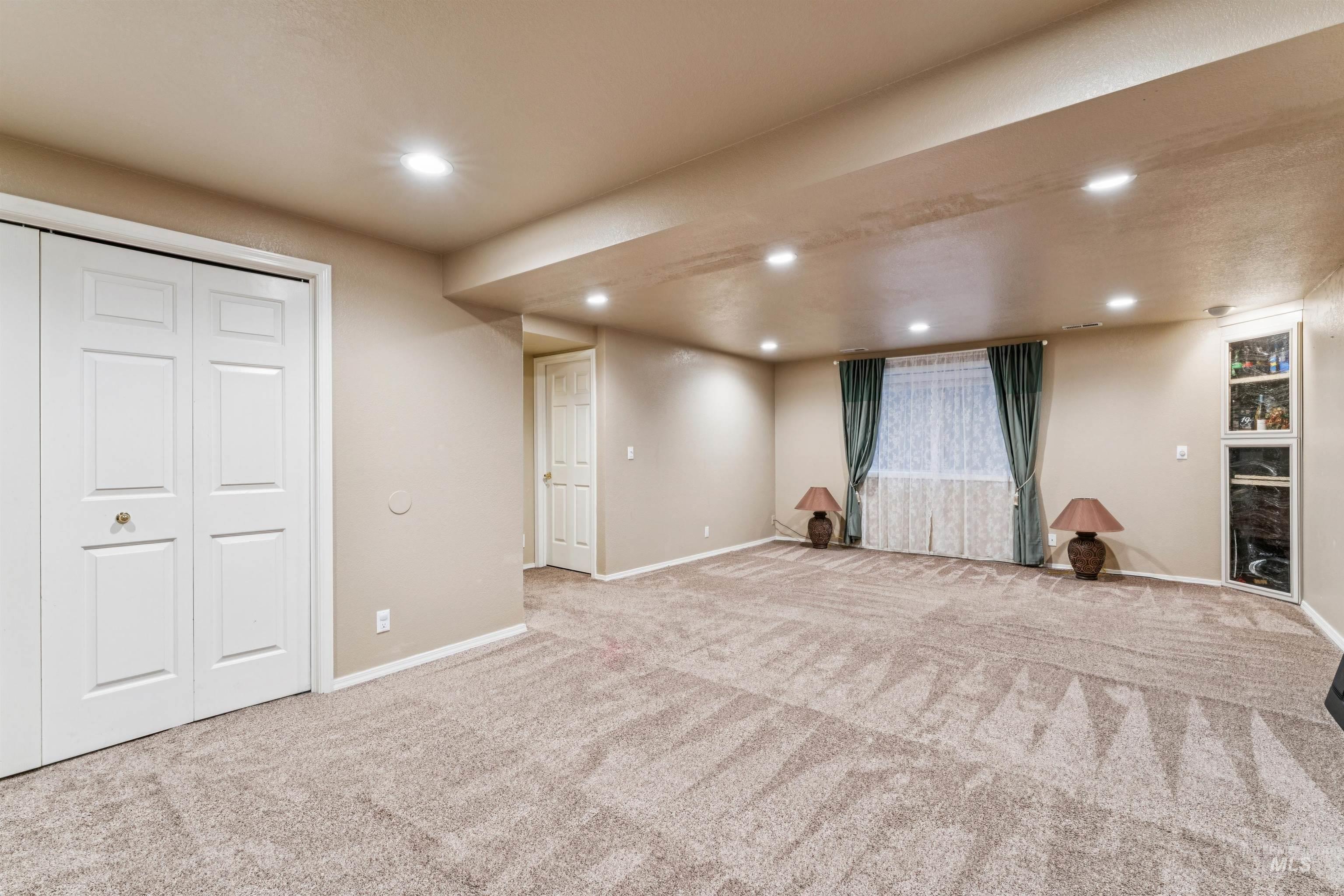 5108 N Samson Property Photo 31