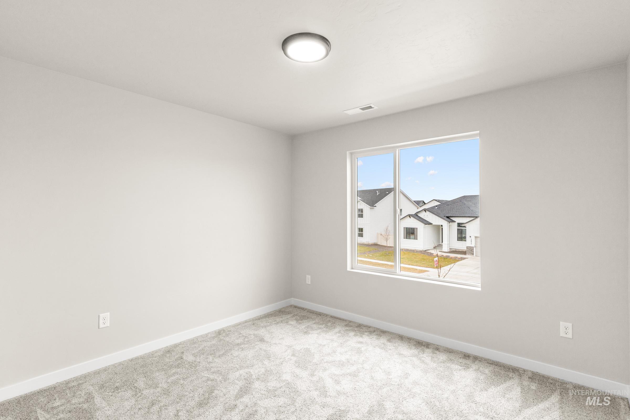 3588 E Jamestown Dr Property Photo 22