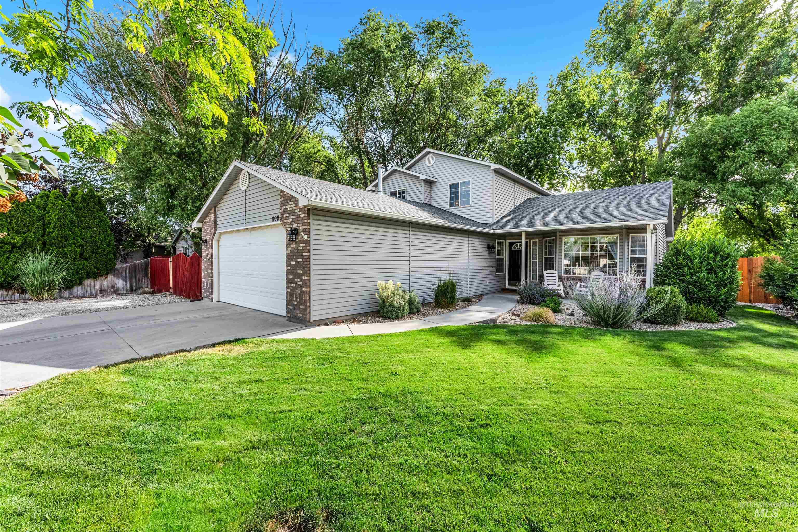 908 S 25th Street Property Photo 4