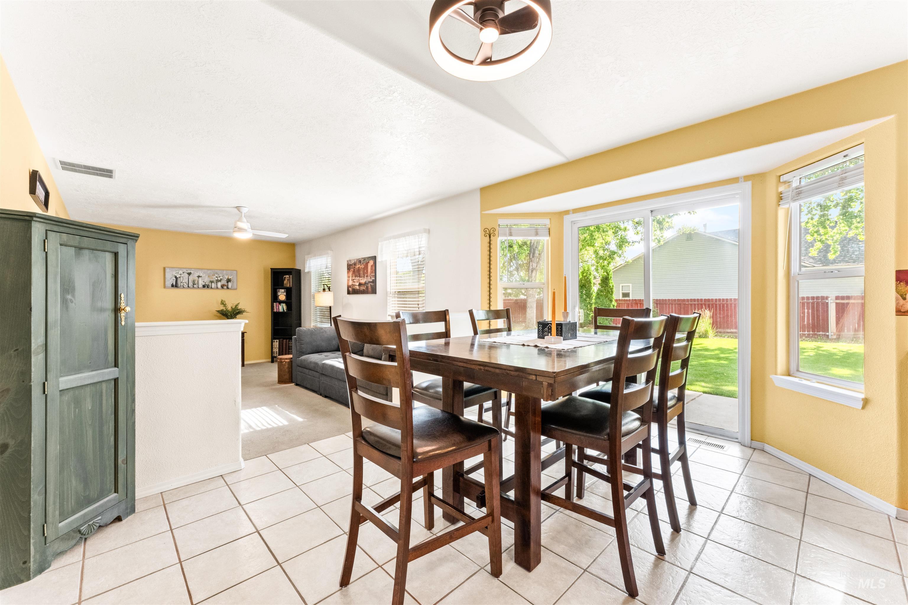 908 S 25th Street Property Photo 14