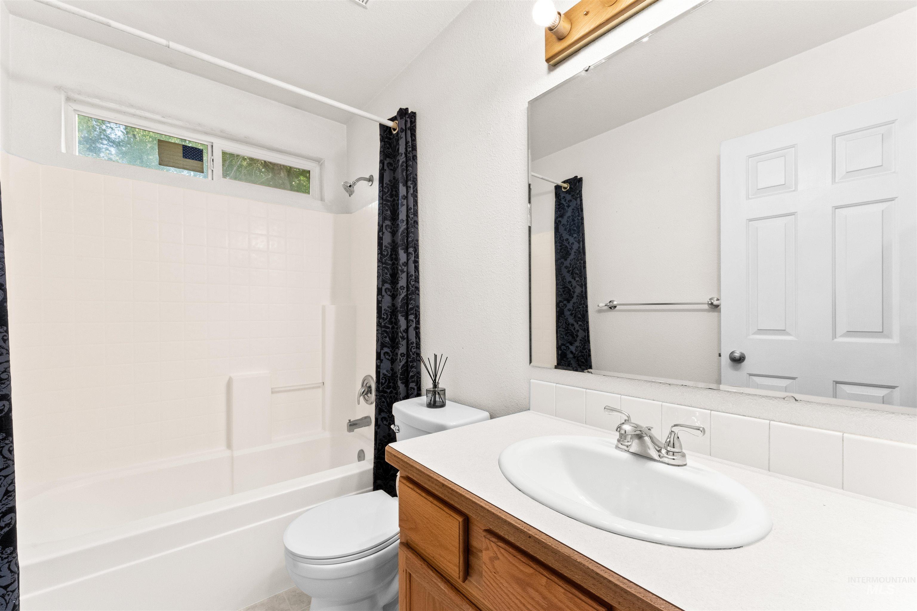 908 S 25th Street Property Photo 24