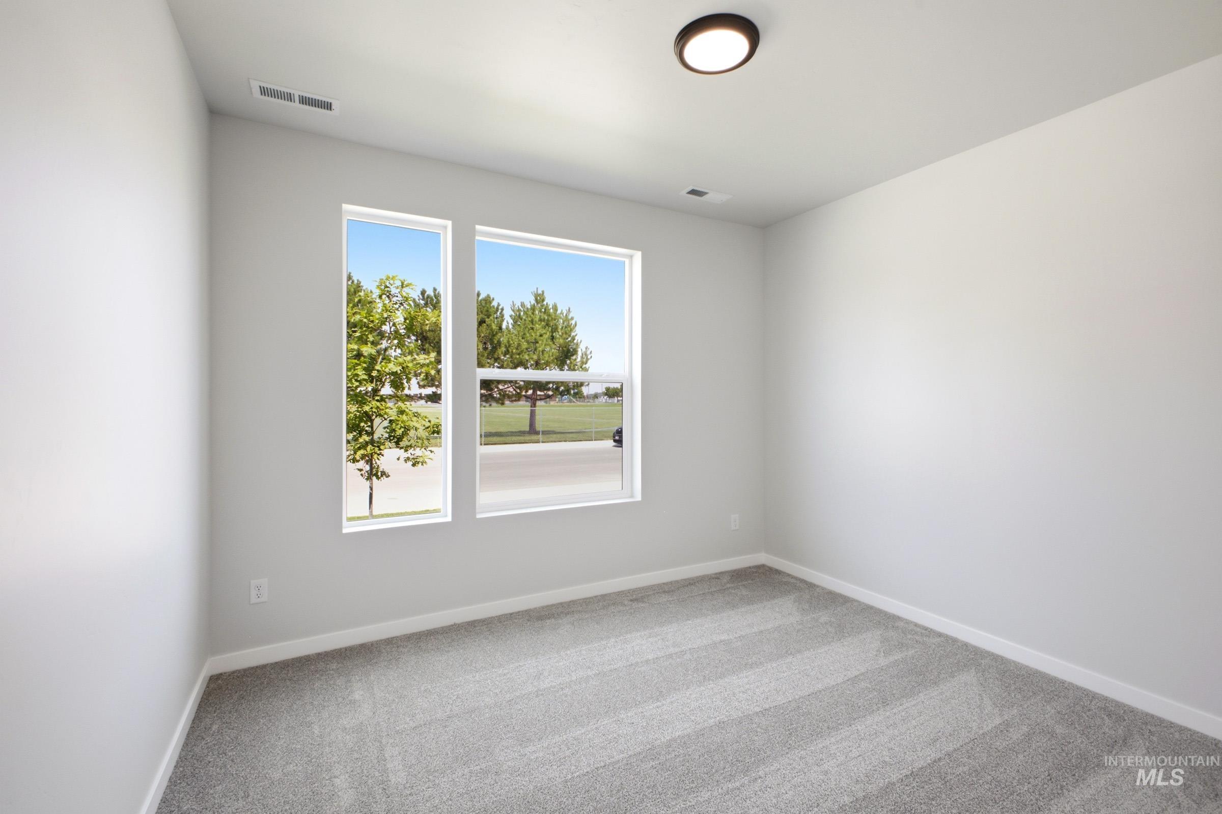 12865 Decatur St Property Photo 13
