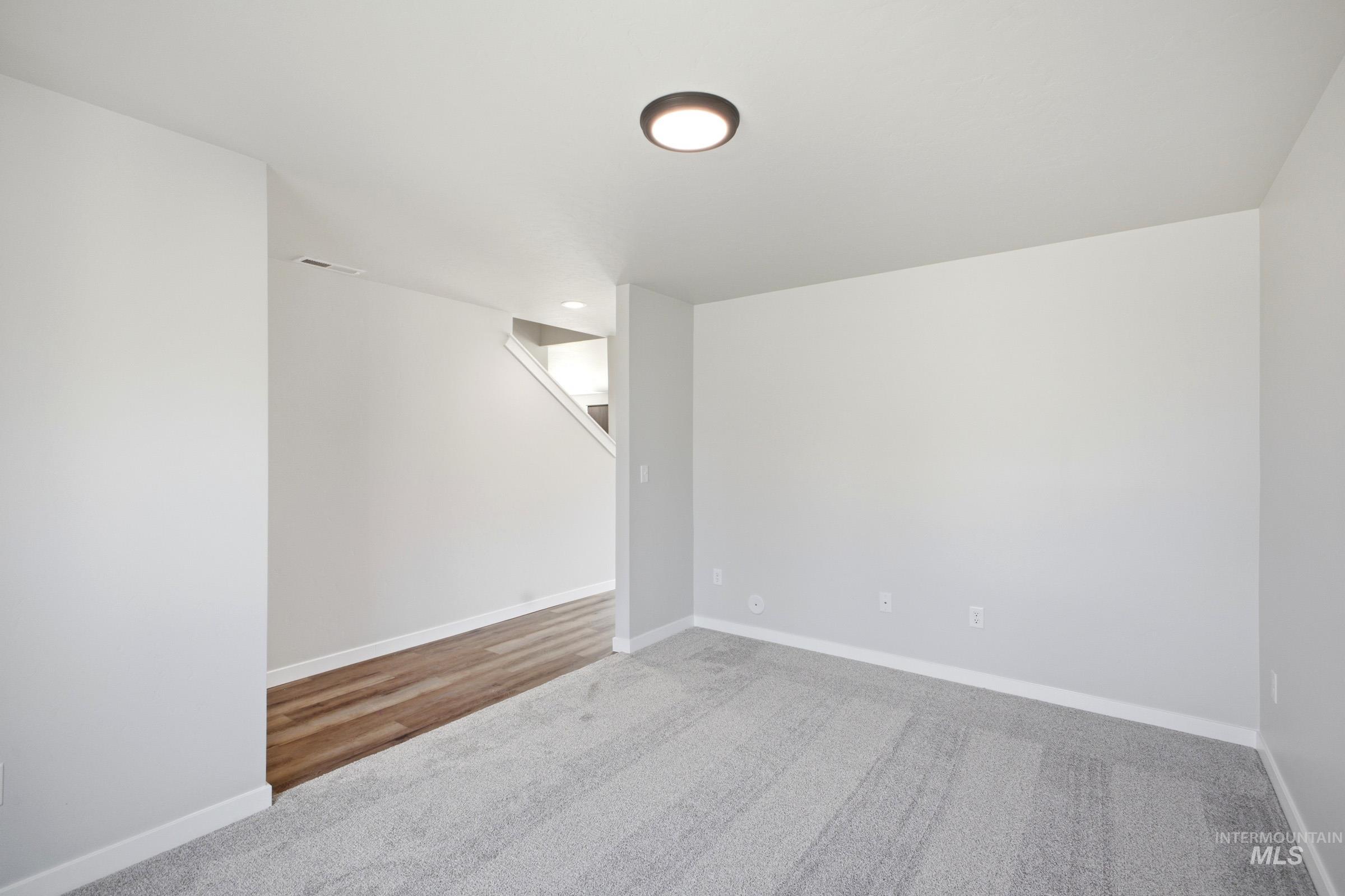 12853 Decatur St Property Photo 10