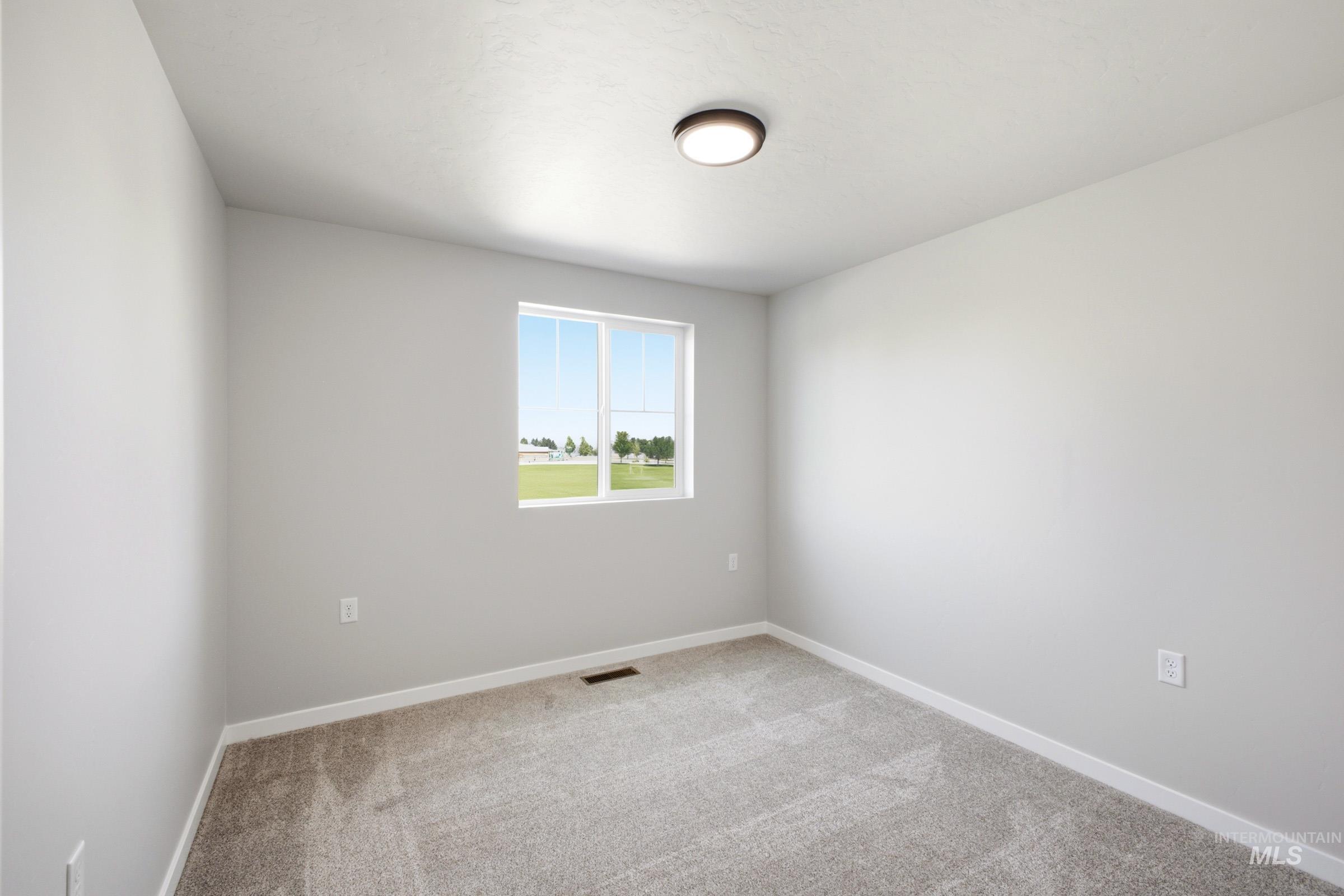 12853 Decatur St Property Photo 17