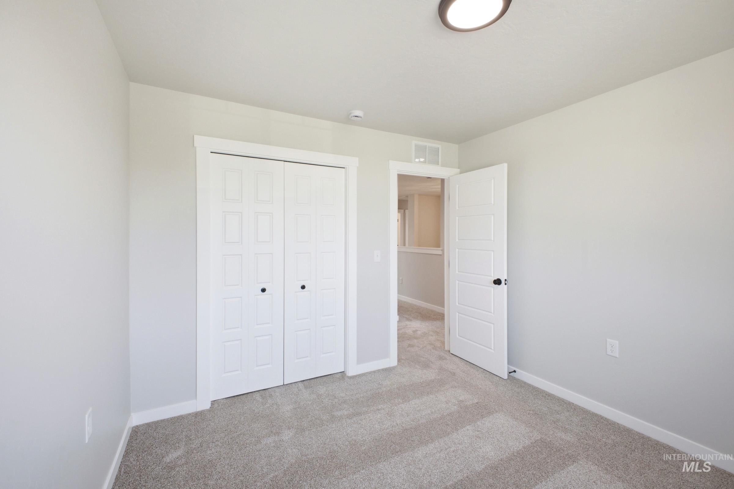 12853 Decatur St Property Photo 18