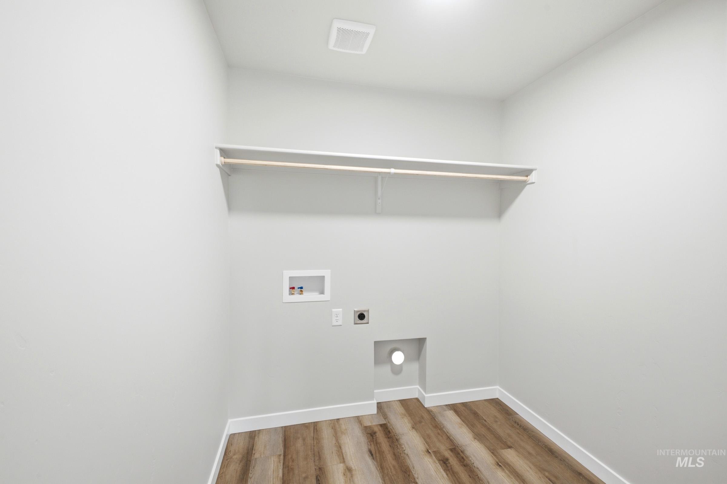 12853 Decatur St Property Photo 22