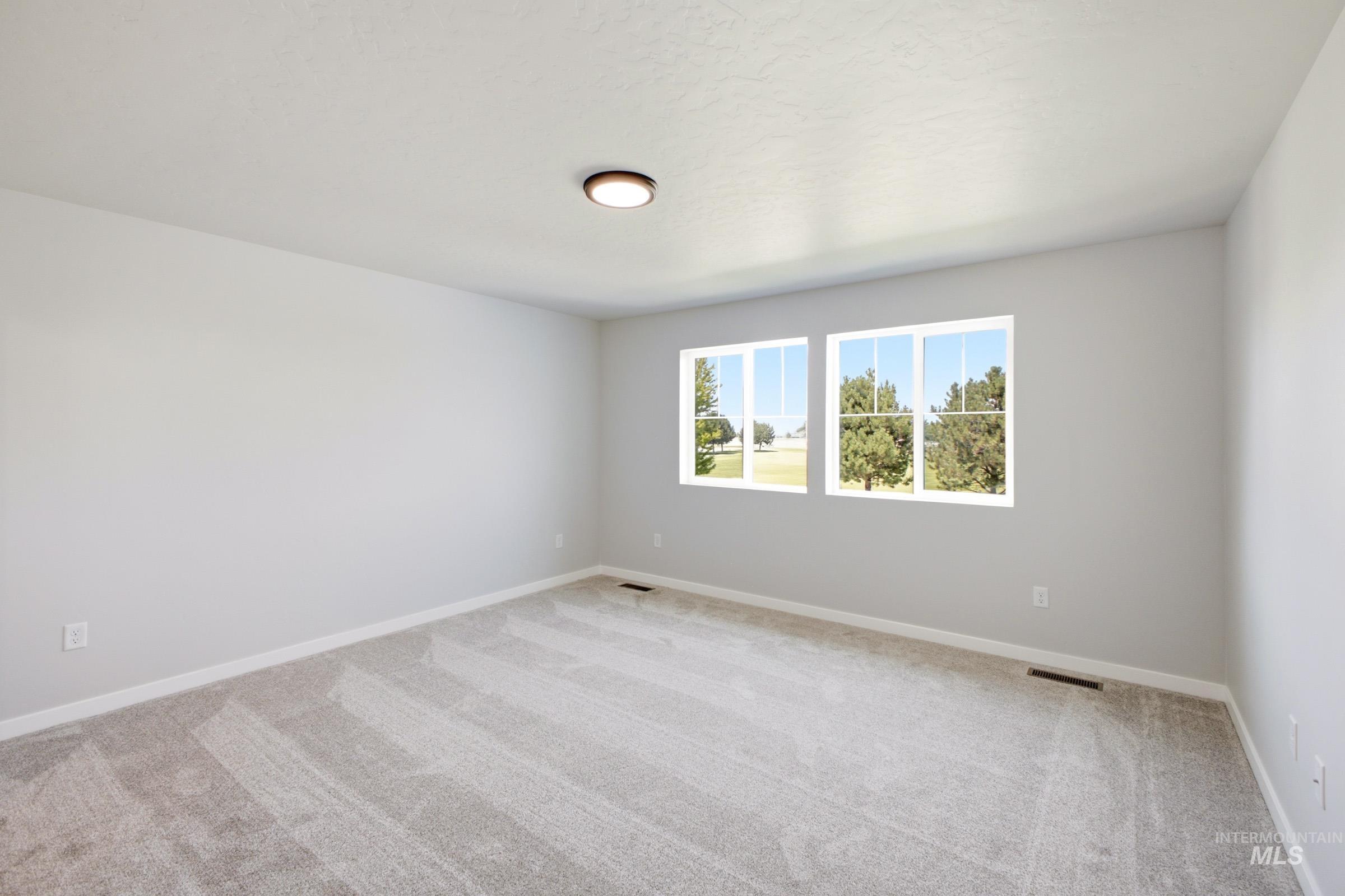 12853 Decatur St Property Photo 23
