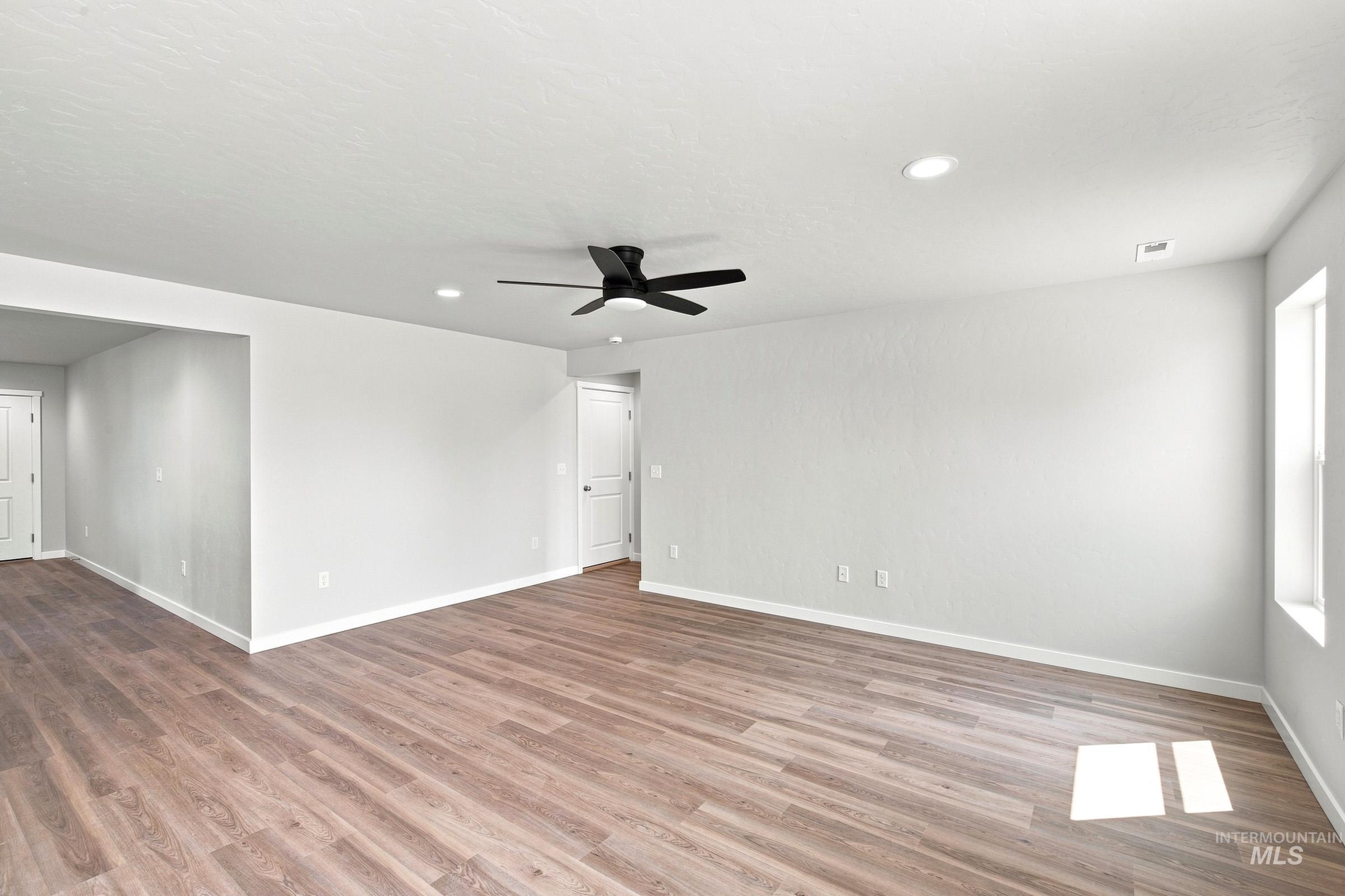 16638 N Shorthorn Lp Property Photo 7