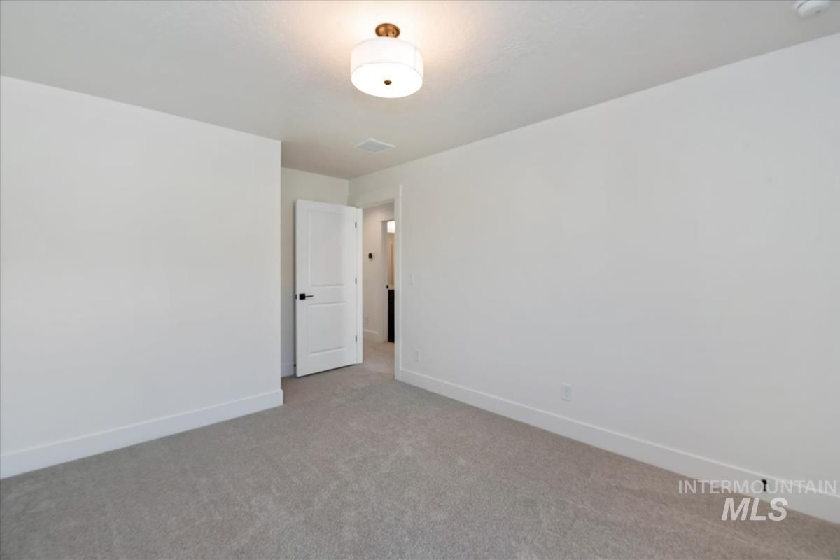 752 S Calhoun Ln. Property Photo 16