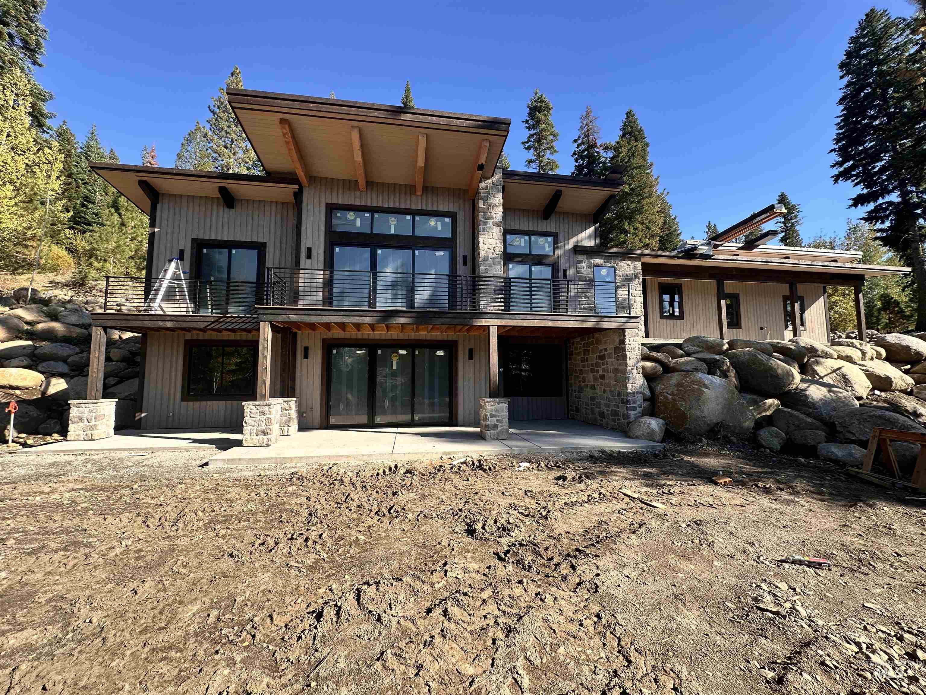 1125 Aspen Ridge Property Photo 1