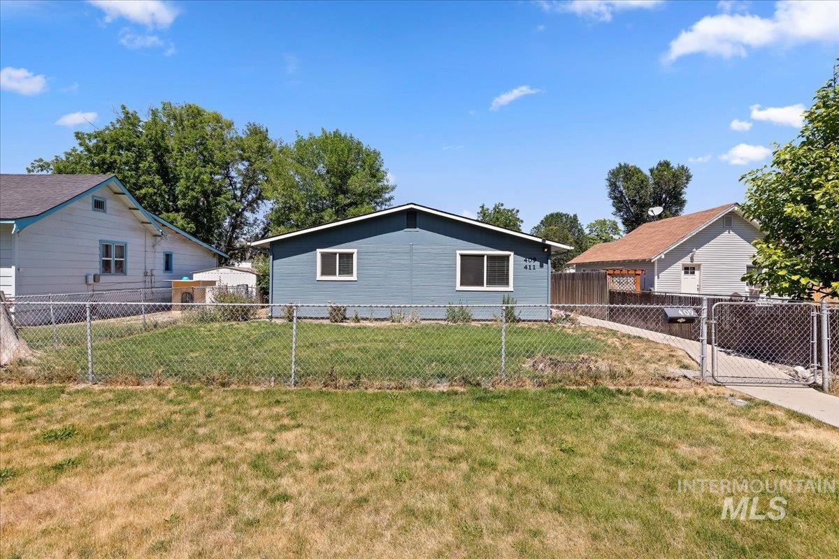 409 17th Avenue N Property Photo 1