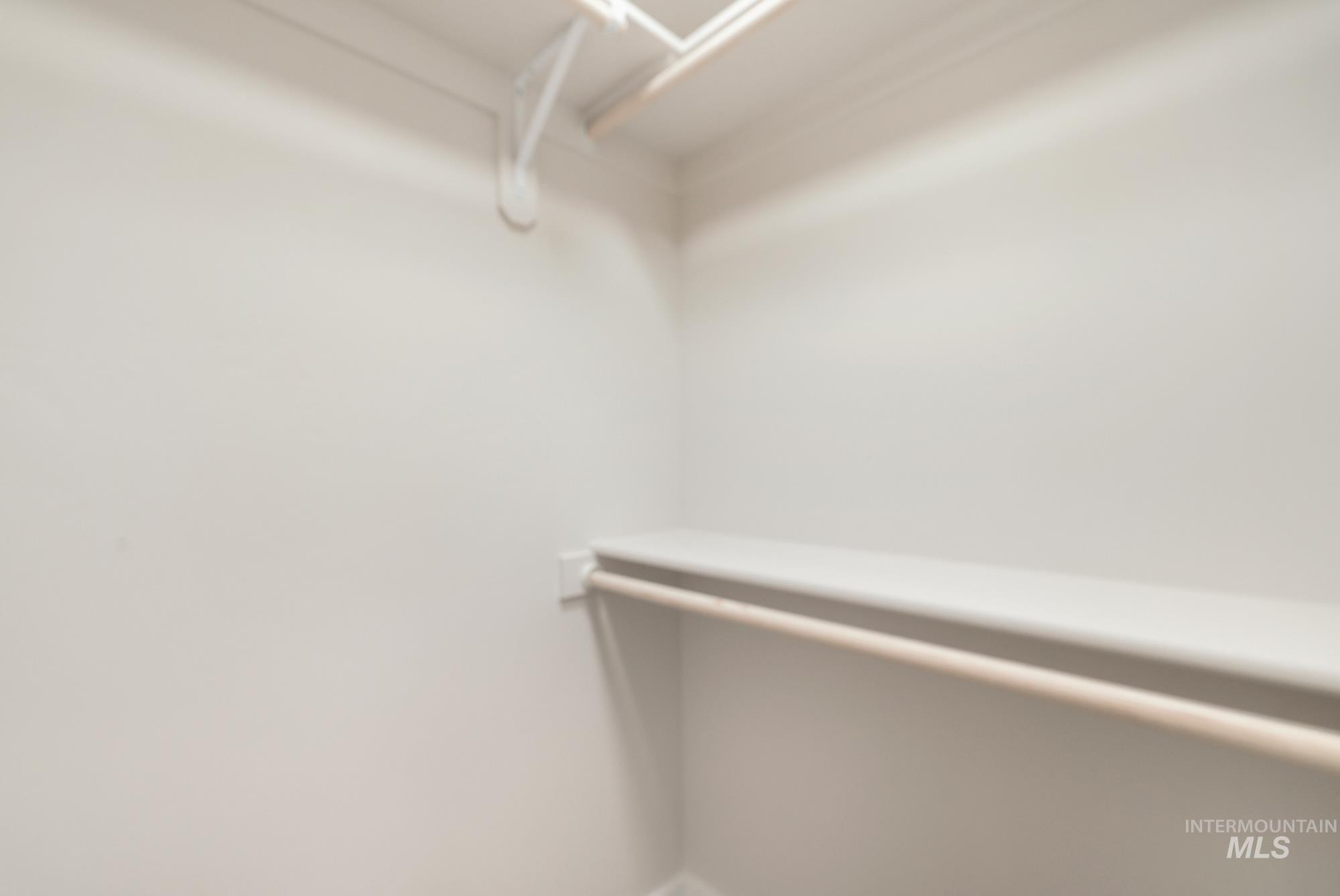 556 Brads Place Property Photo 14